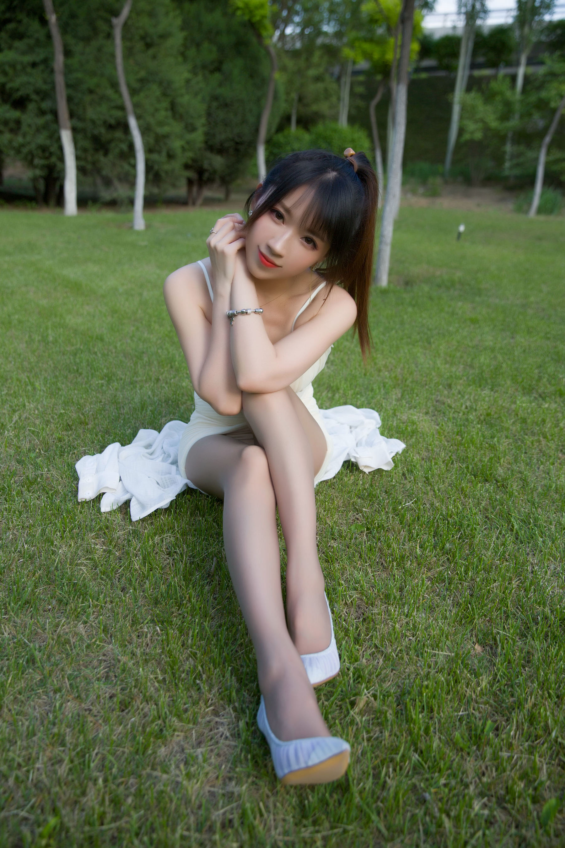 斗鱼主播小女巫露娜 - 户外小米裙-图18