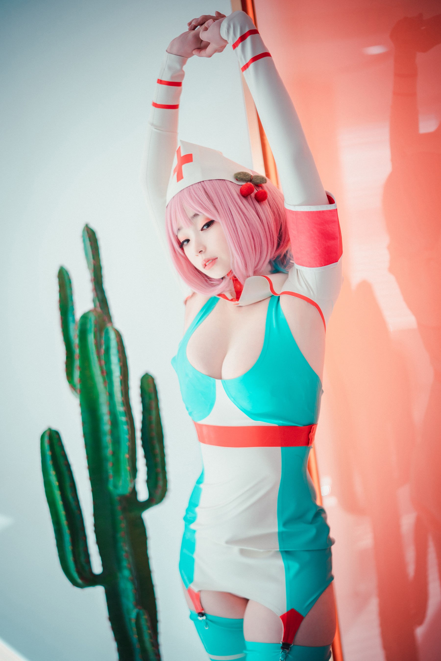 BamBi - Cling To Latex-图29