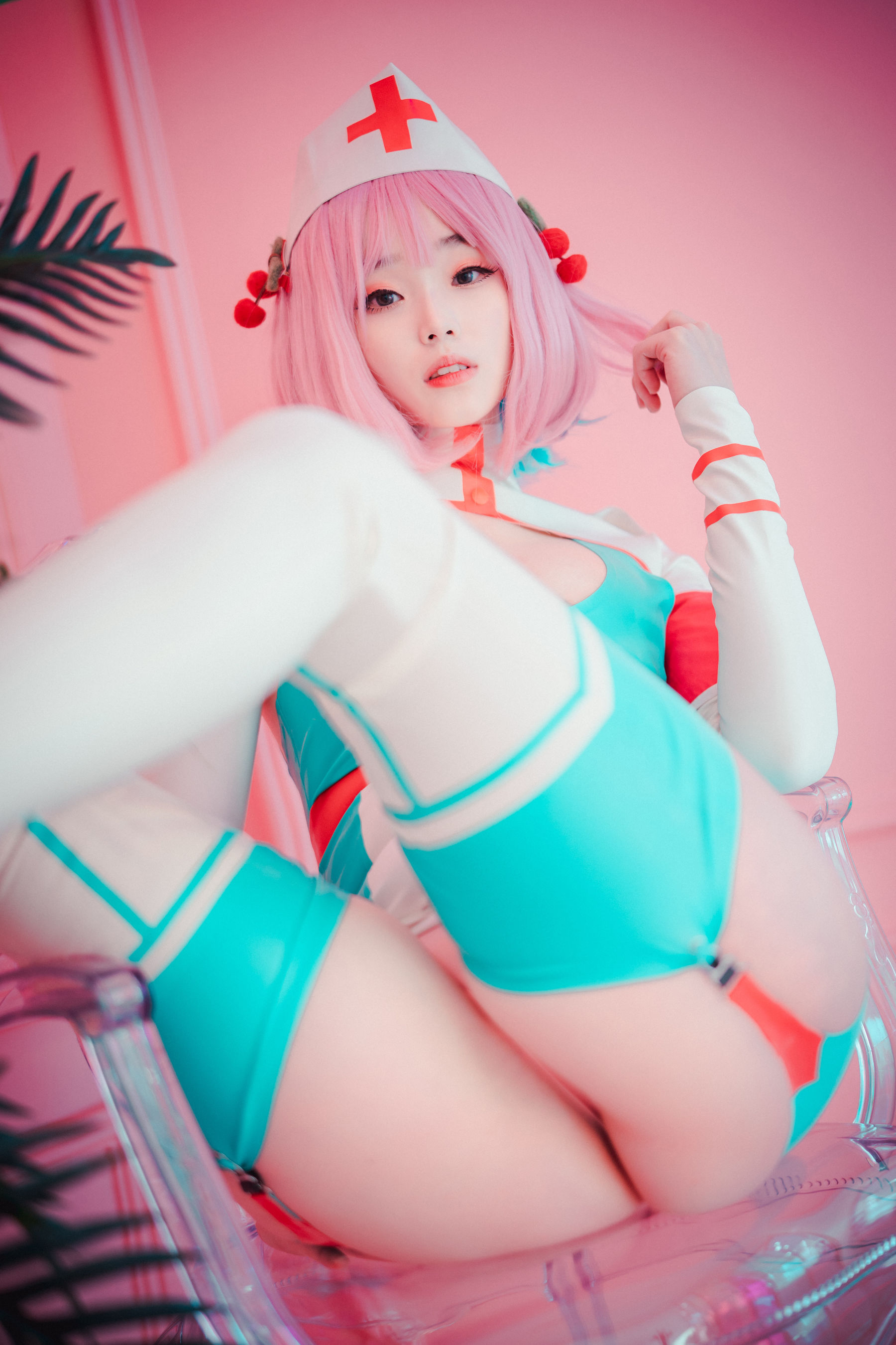 BamBi - Cling To Latex-图33