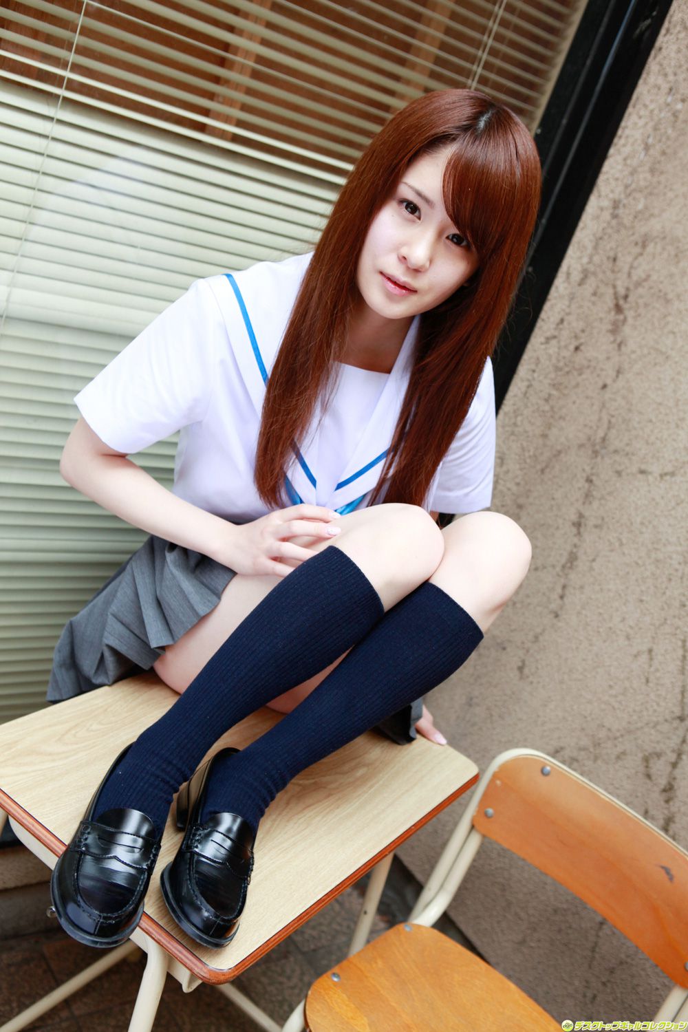 朝菜栞《甘いロリフェイスと制服の完全なる融合！》  NO.1040-图18