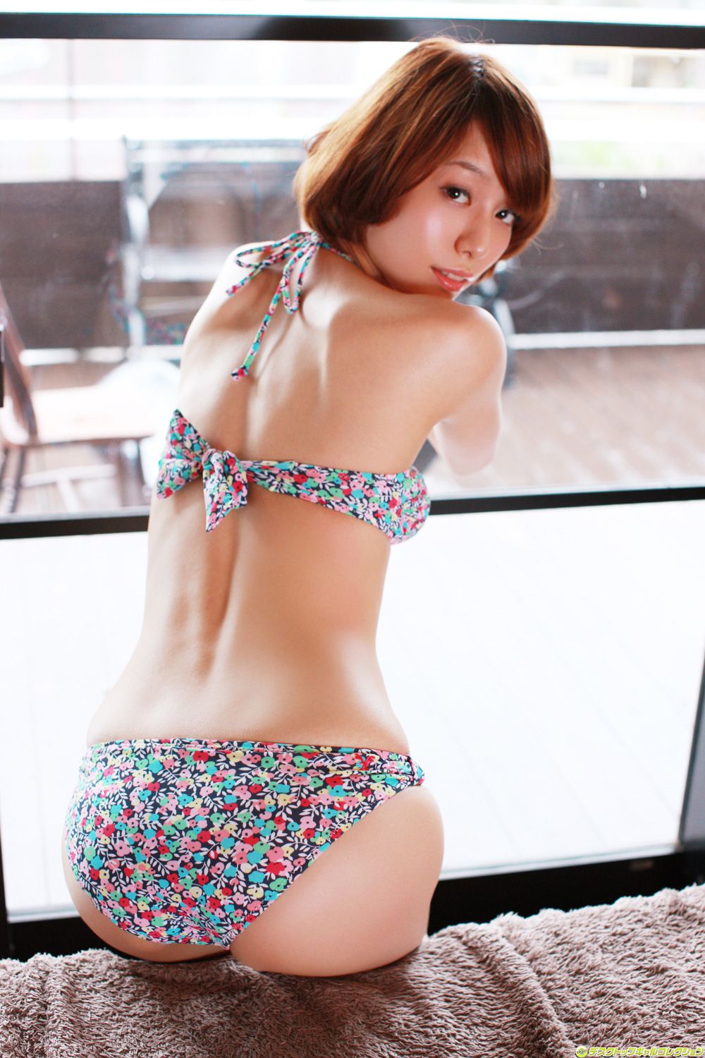 綱島恵里香《極上スレンダーお姉さんの生肌に急接近》  NO.1054-图63