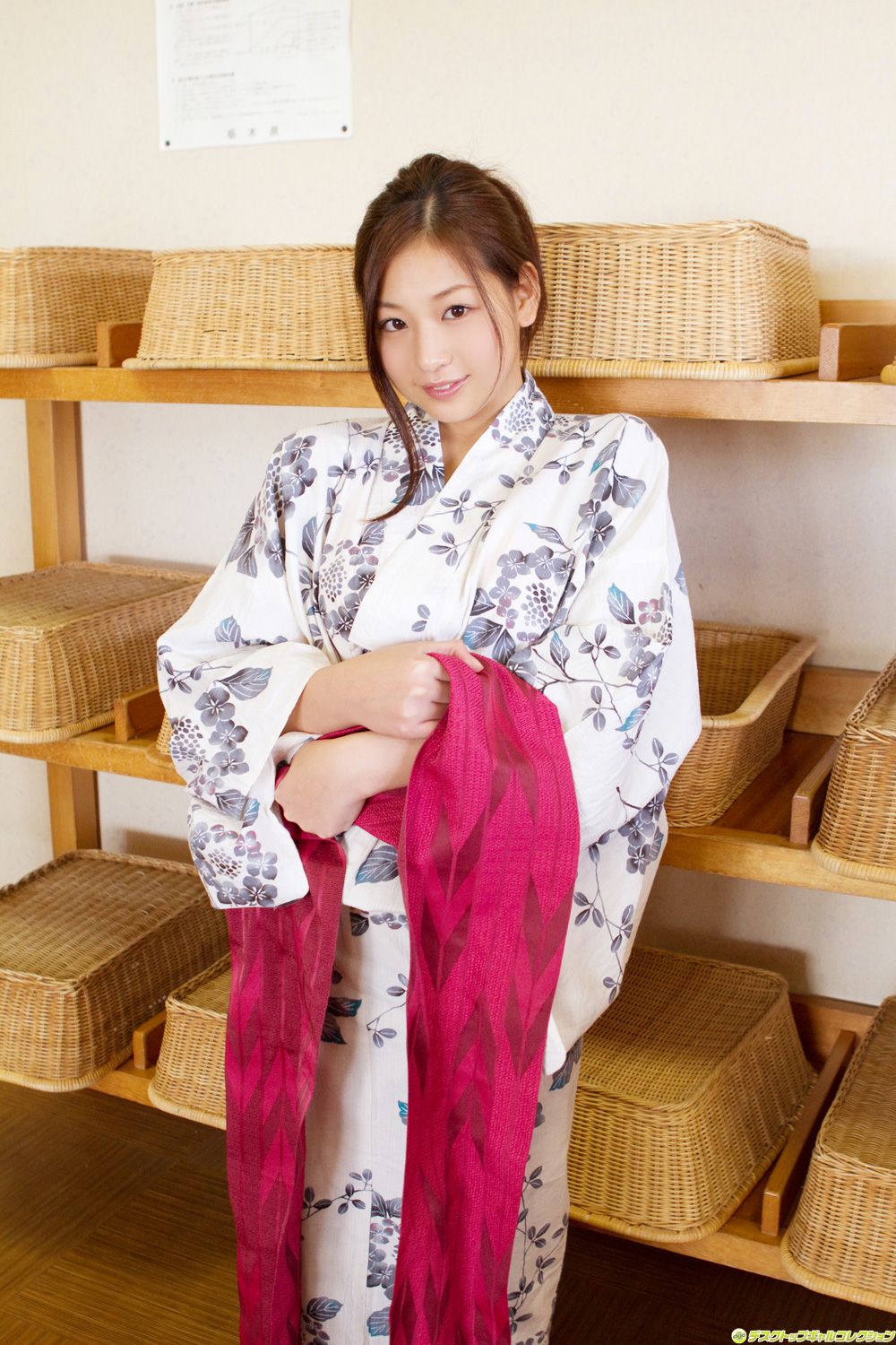 佐山彩香《100％美少女！无敌の弾ける限界ボディ》  NO.1089-图78