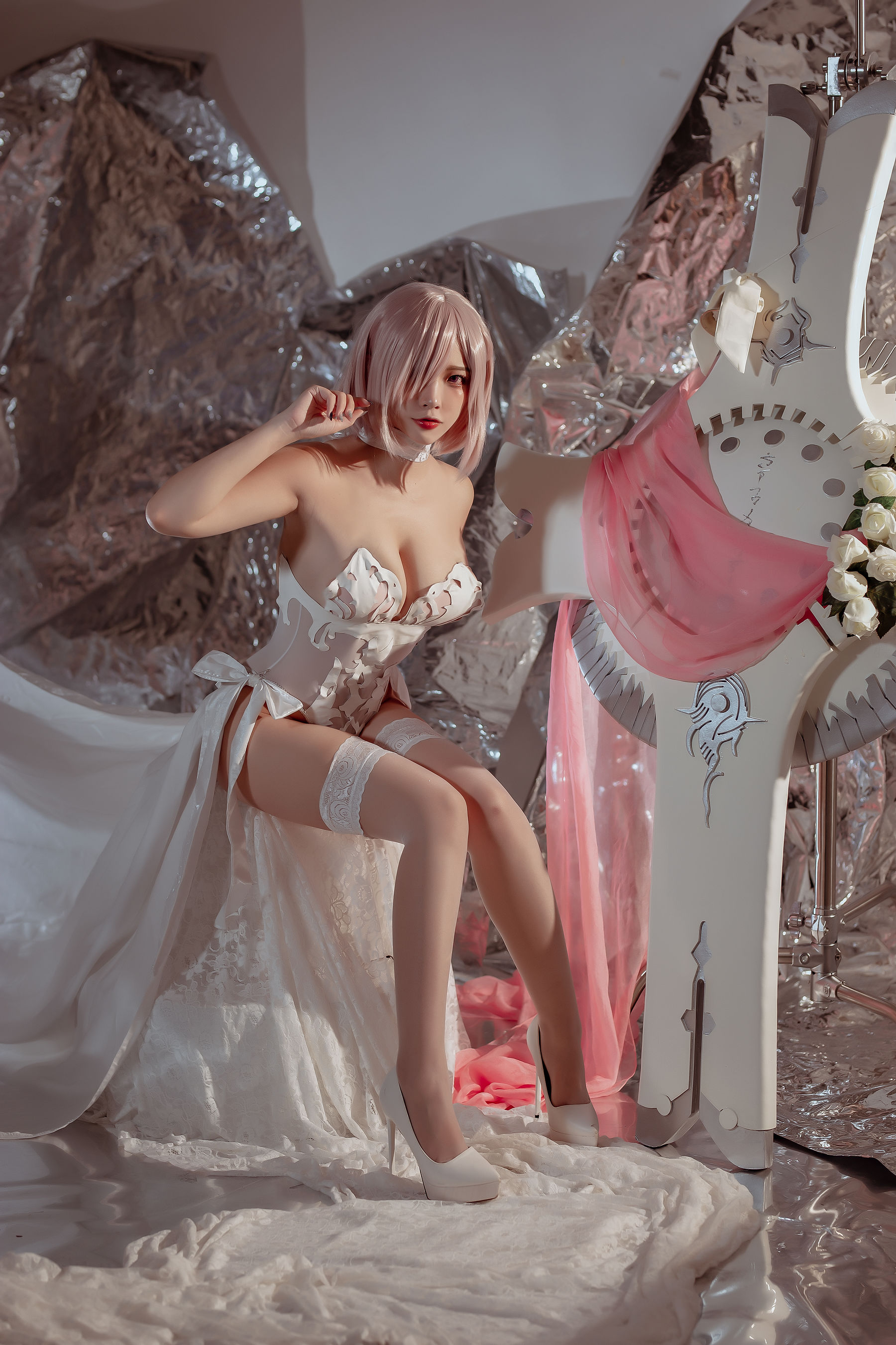 人气Coser二佐Nisa - fate玛修婚纱-图3