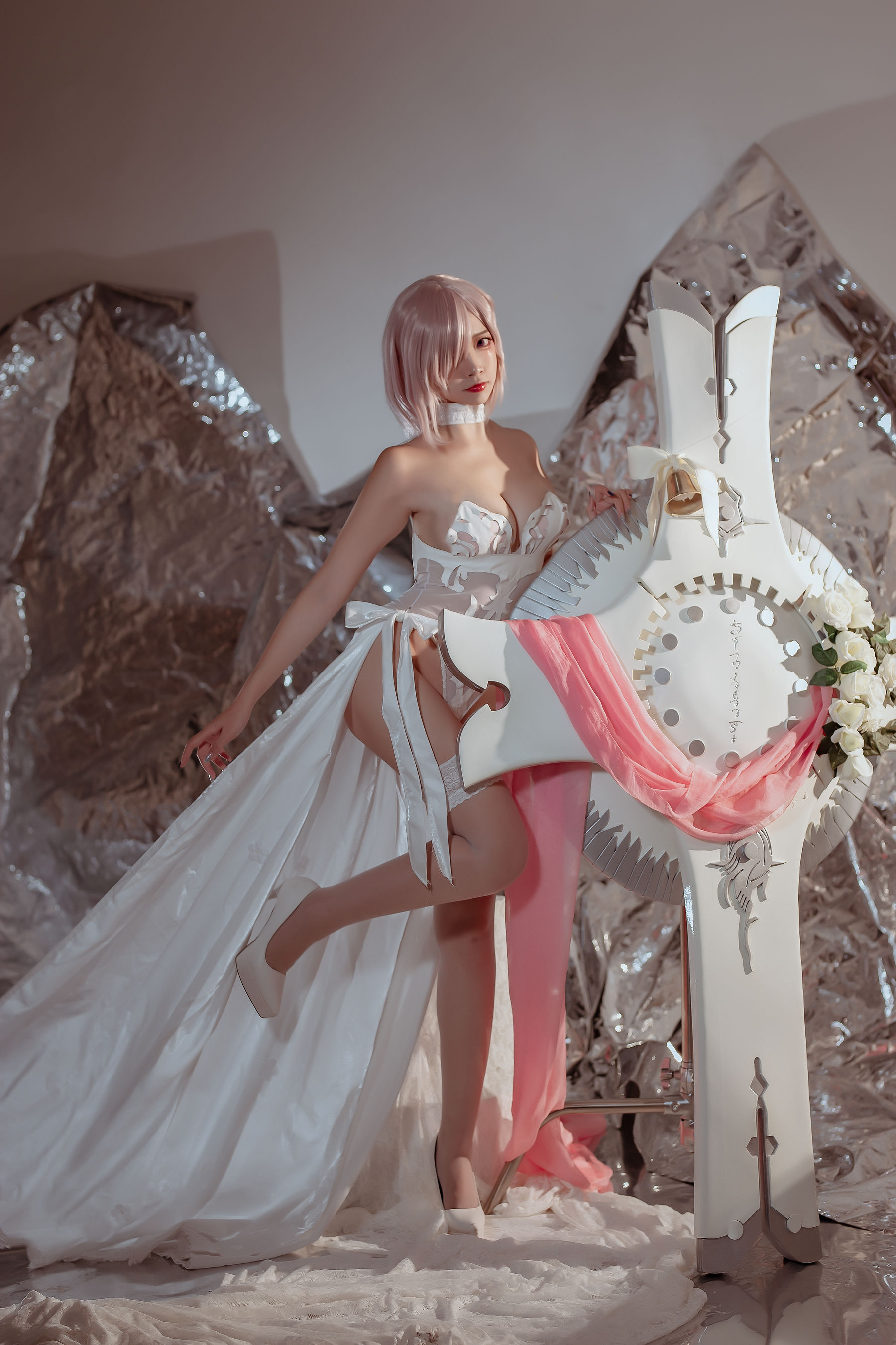 人气Coser二佐Nisa - fate玛修婚纱-图6