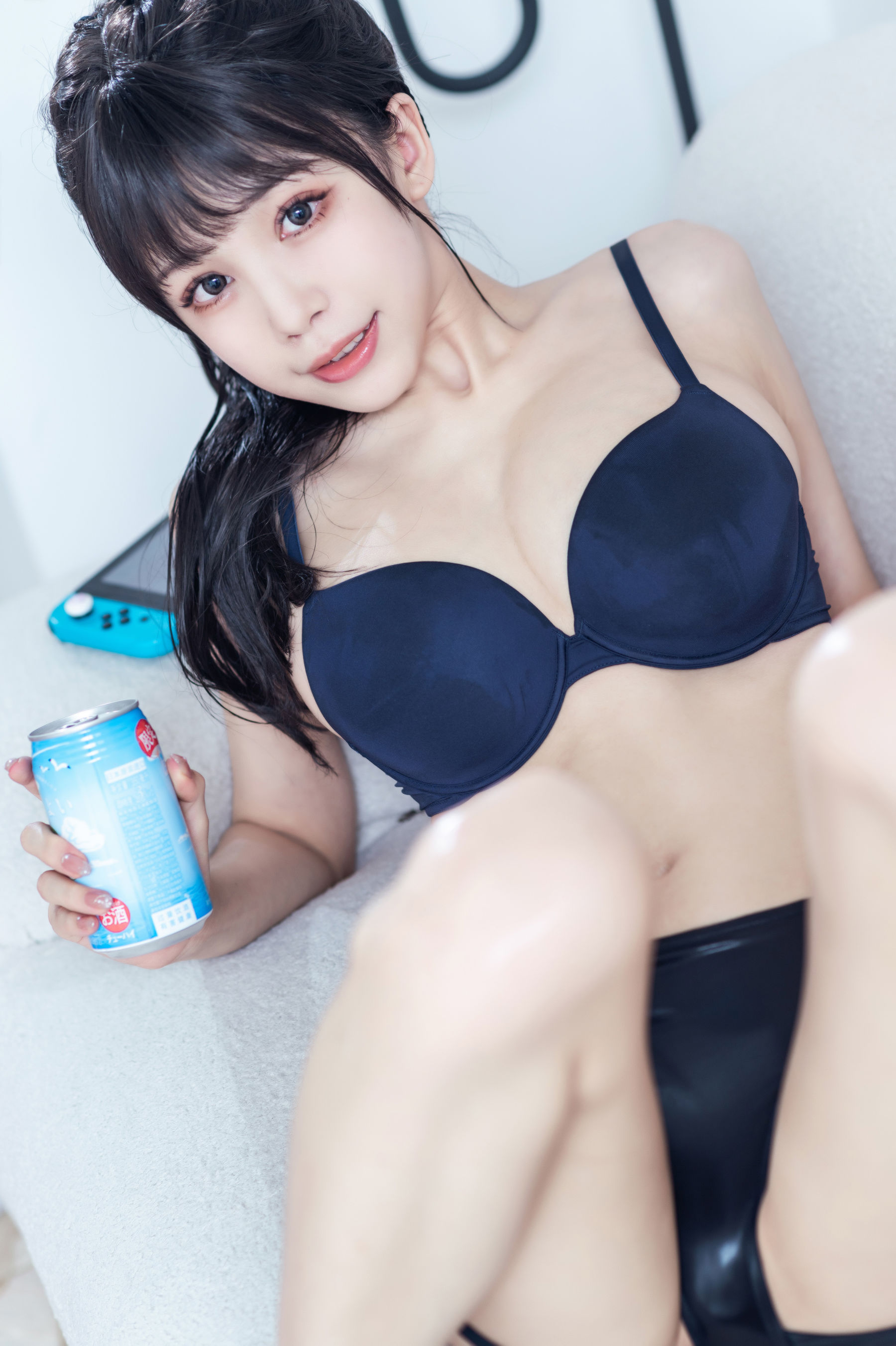 动漫博主水淼aqua - 运动内衣-图1