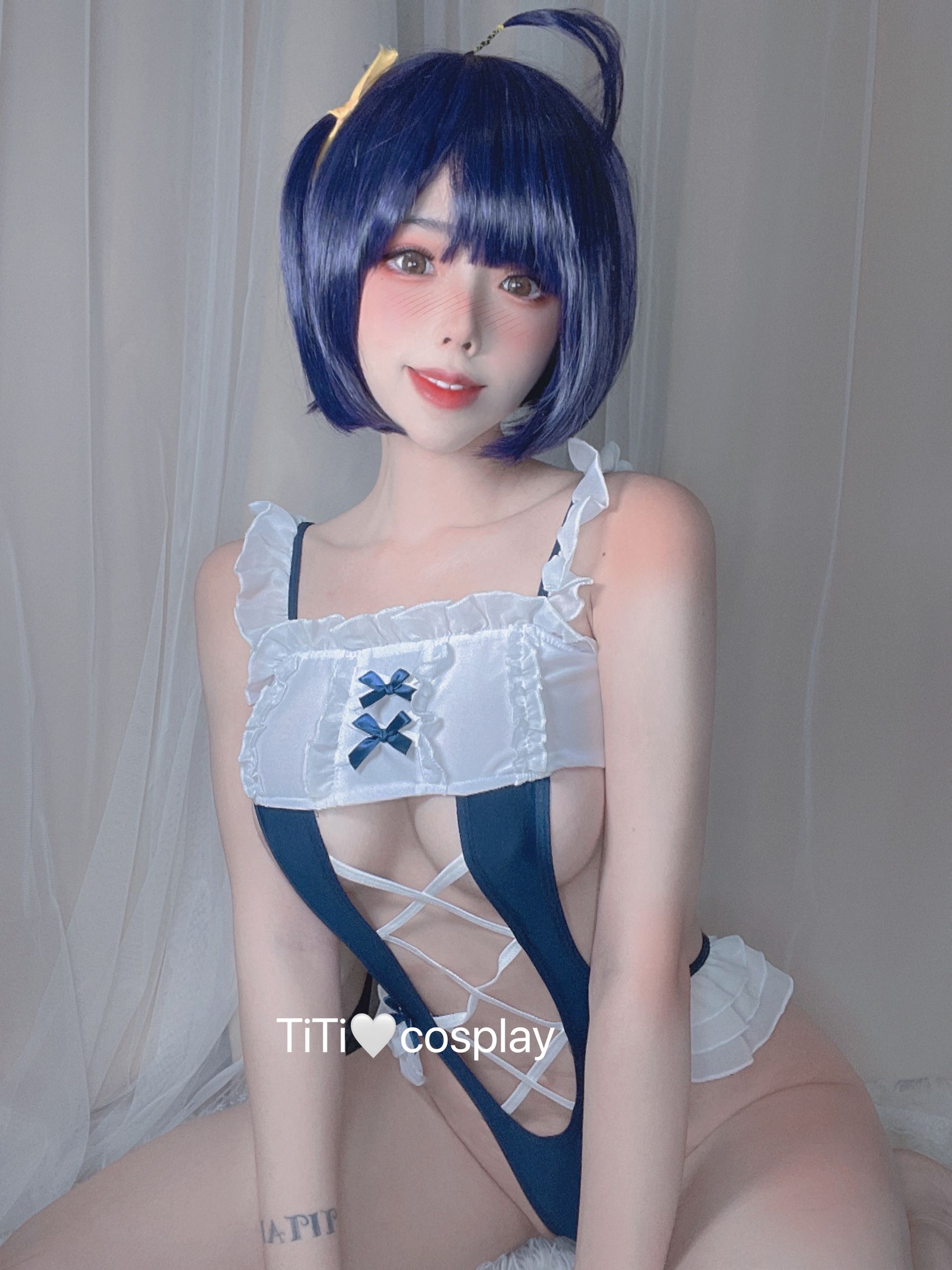 钛合金大粑粑 - 女仆自拍-图1