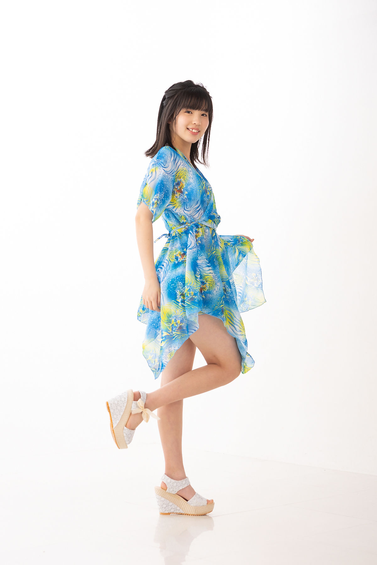 Ami Manabe 眞辺あみ - Fresh-idol Gallery 62-图3