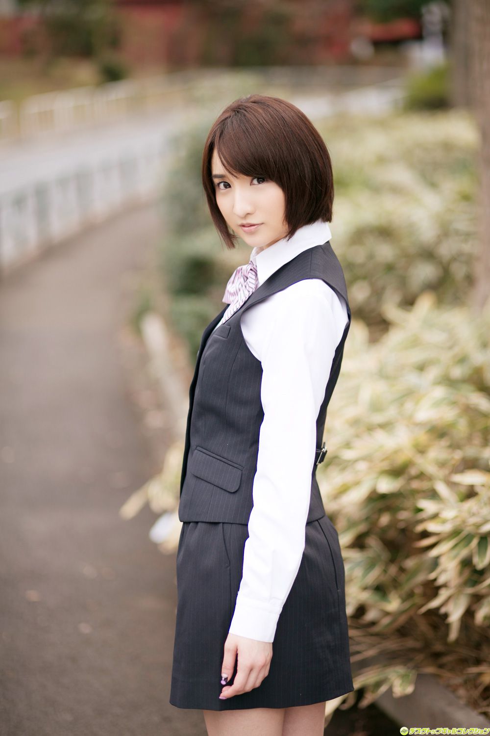 尾崎娜娜《ムッチリ、熟した女の身体に》  NO.1143-图2