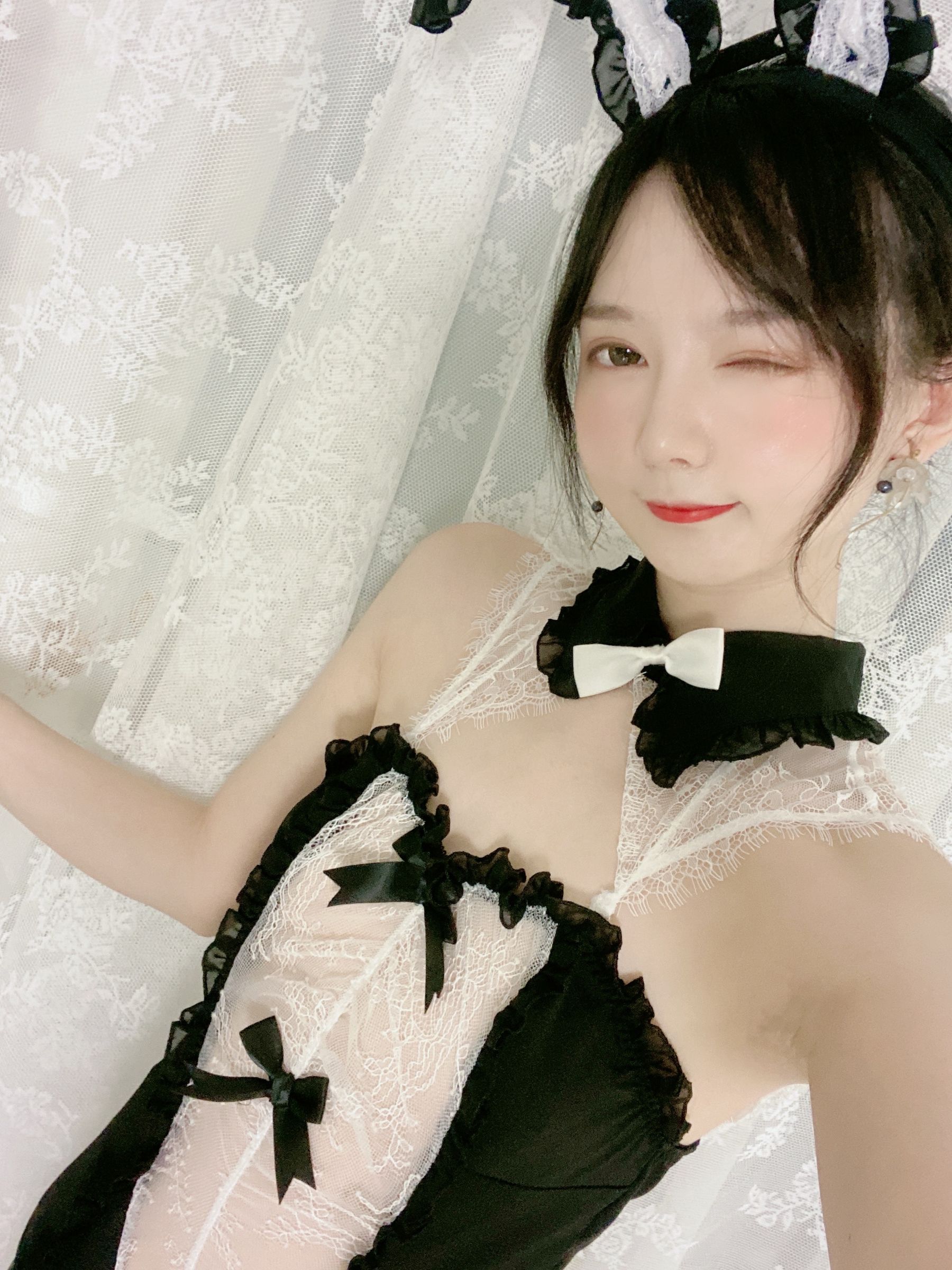 51酱 - 油光袜-图1