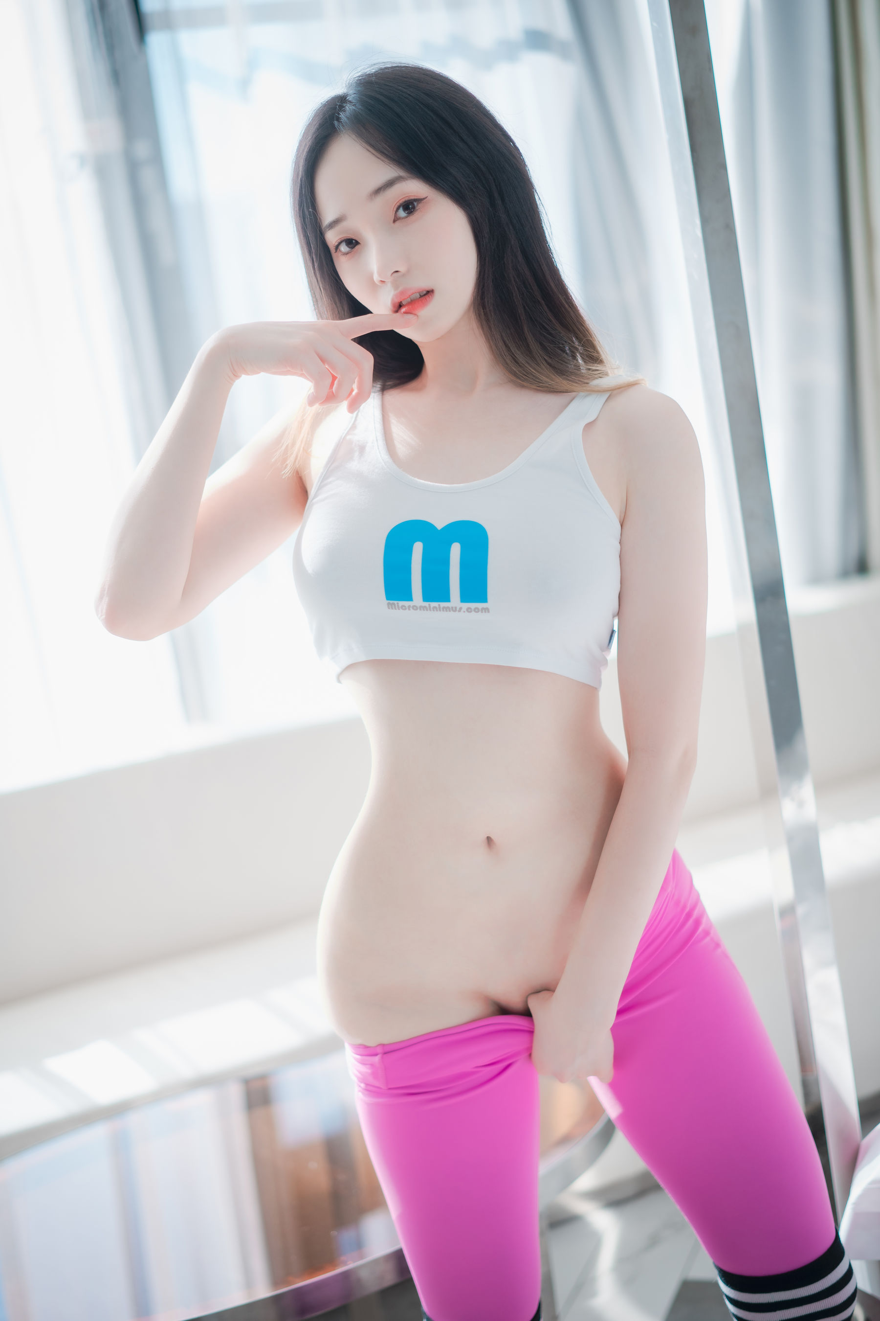 Bambi - Loose and Tight Violet-图106