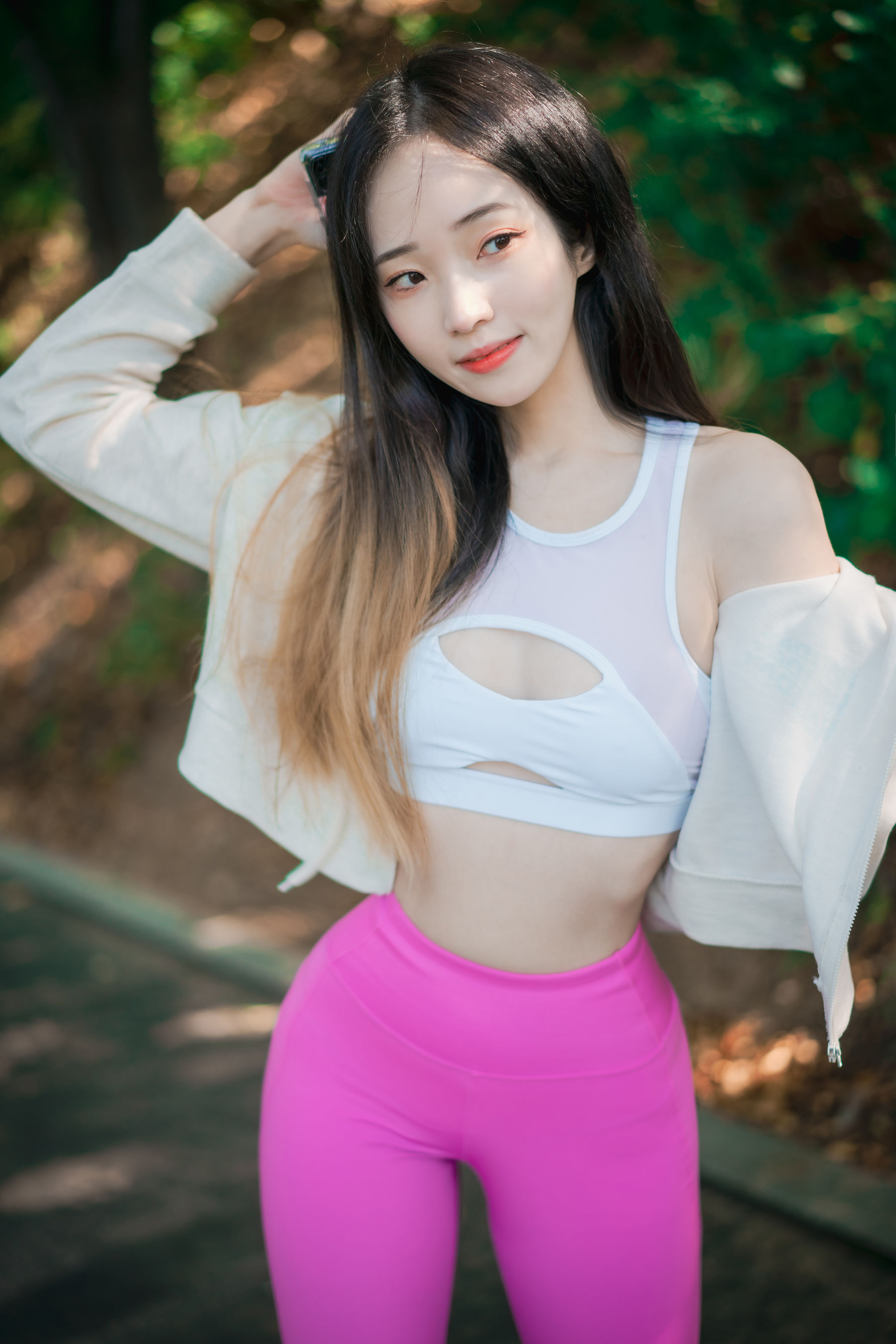 Bambi - Loose and Tight Violet-图25