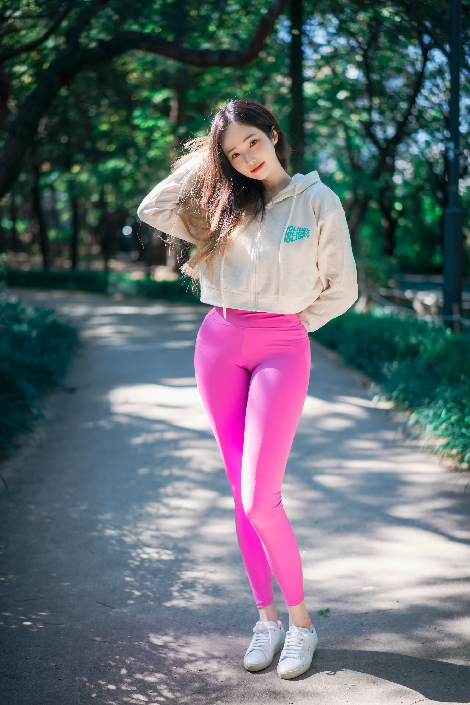 Bambi - Loose and Tight Violet-图41