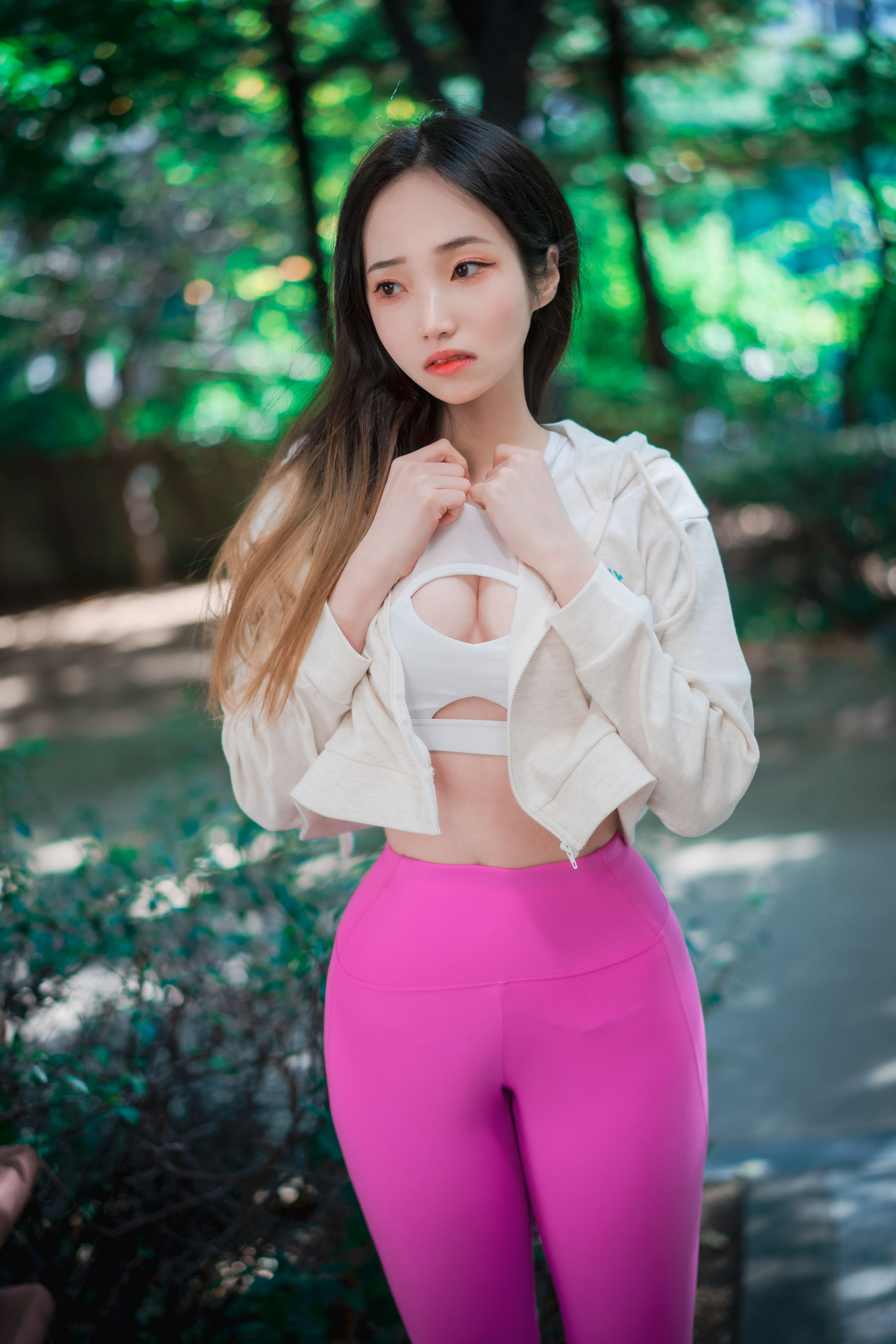 Bambi - Loose and Tight Violet-图57