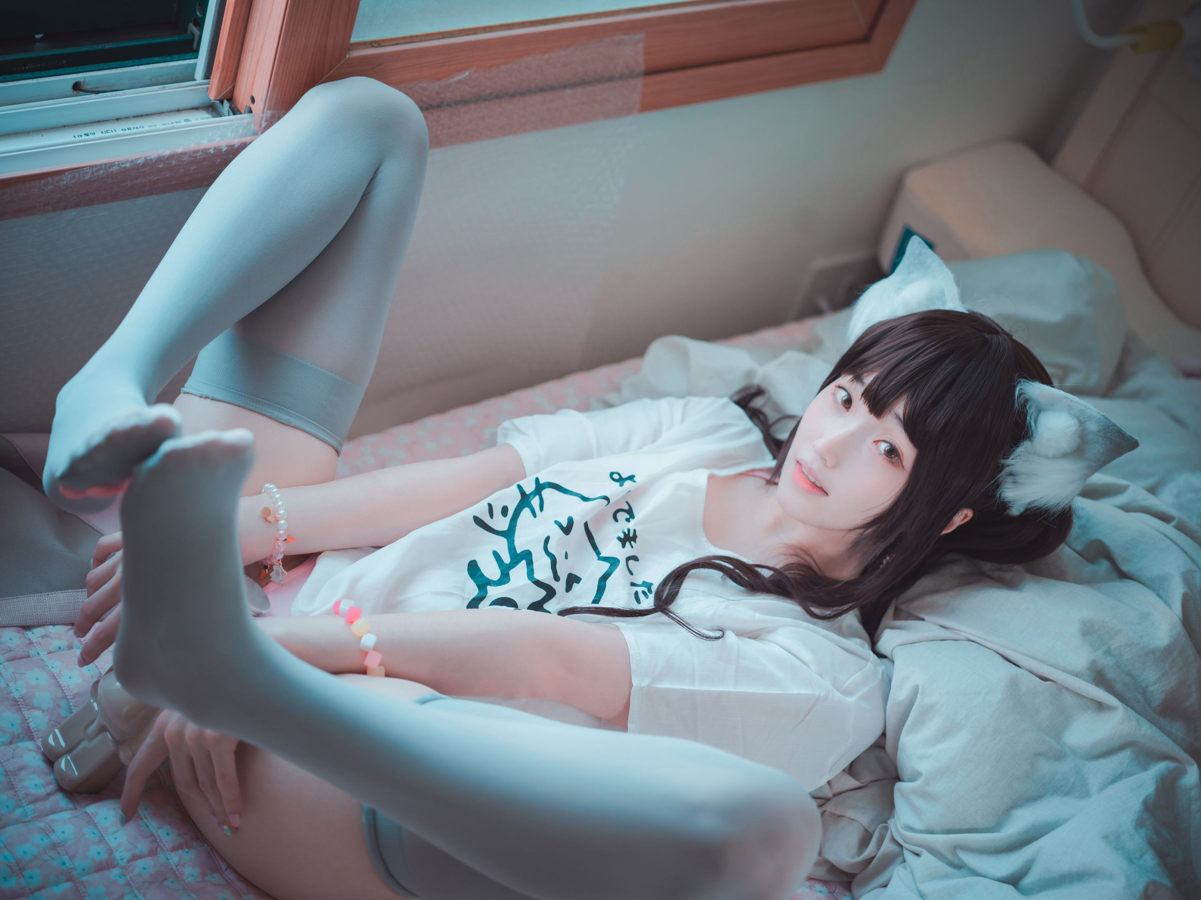 Bambi - The cat I picked up turned into a girl-图116