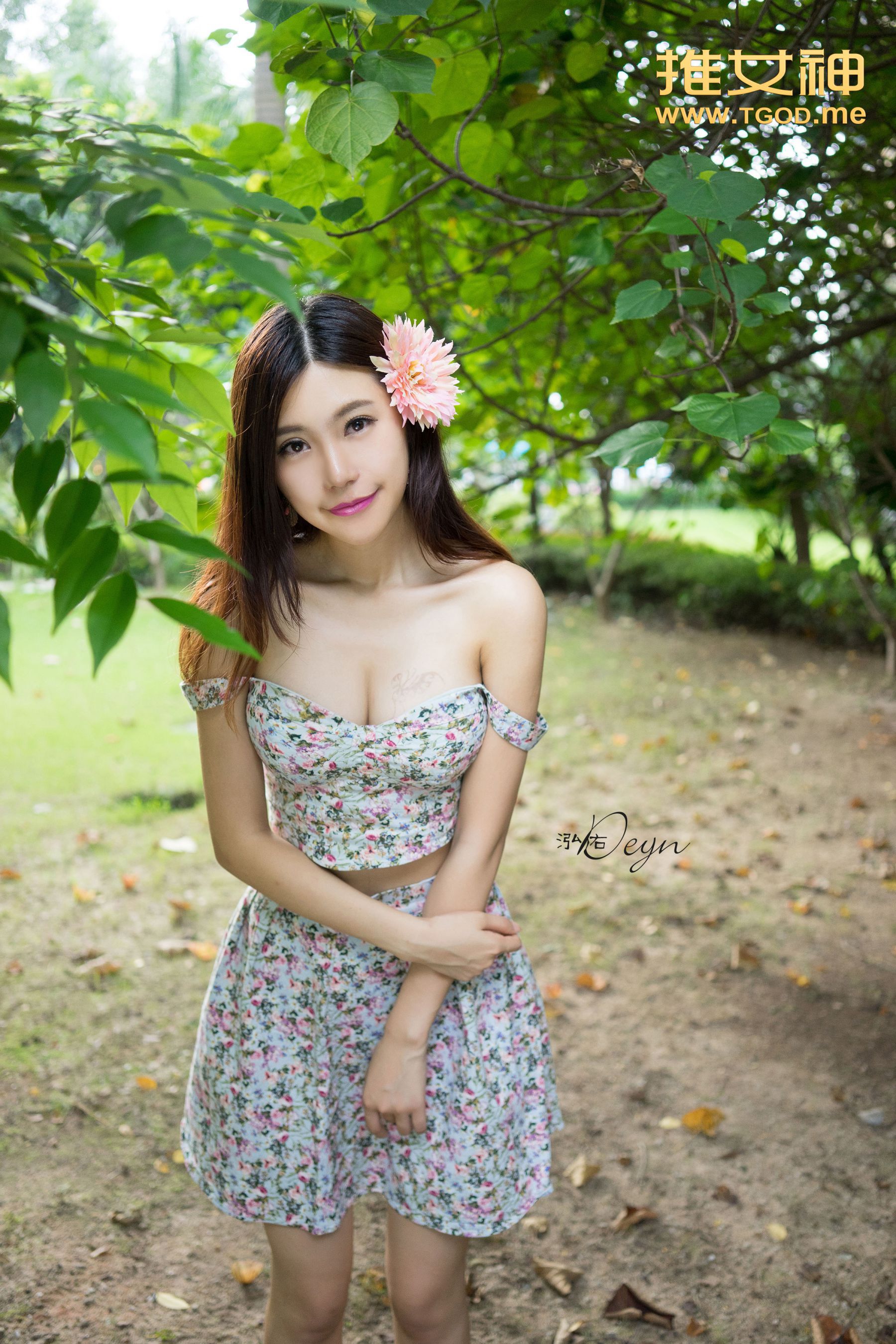 绮里嘉Ula《主宰！生命的女神》  写真集-图1