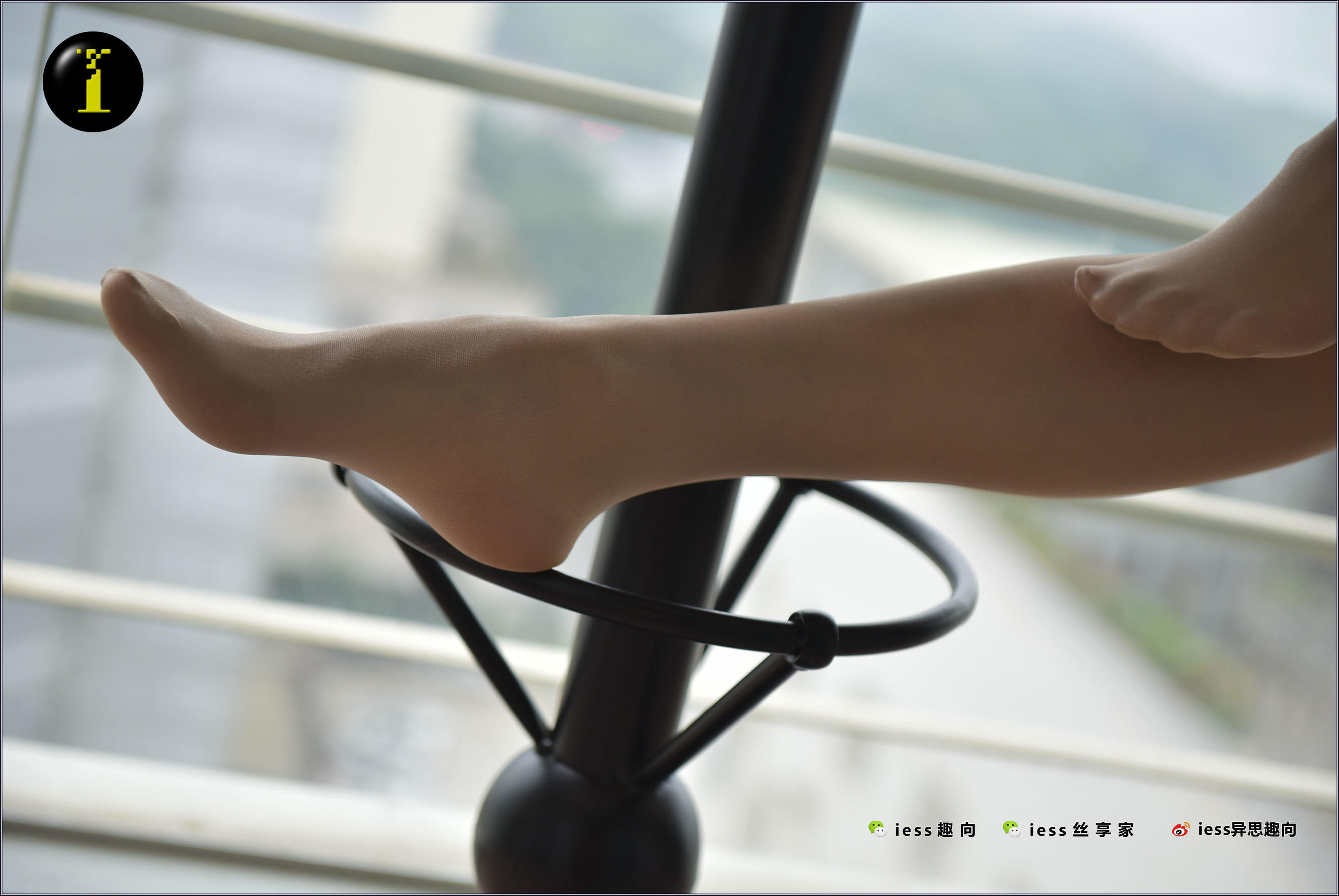 019 模特小六 《经典裸氨肉色油亮丝第二集》-图69
