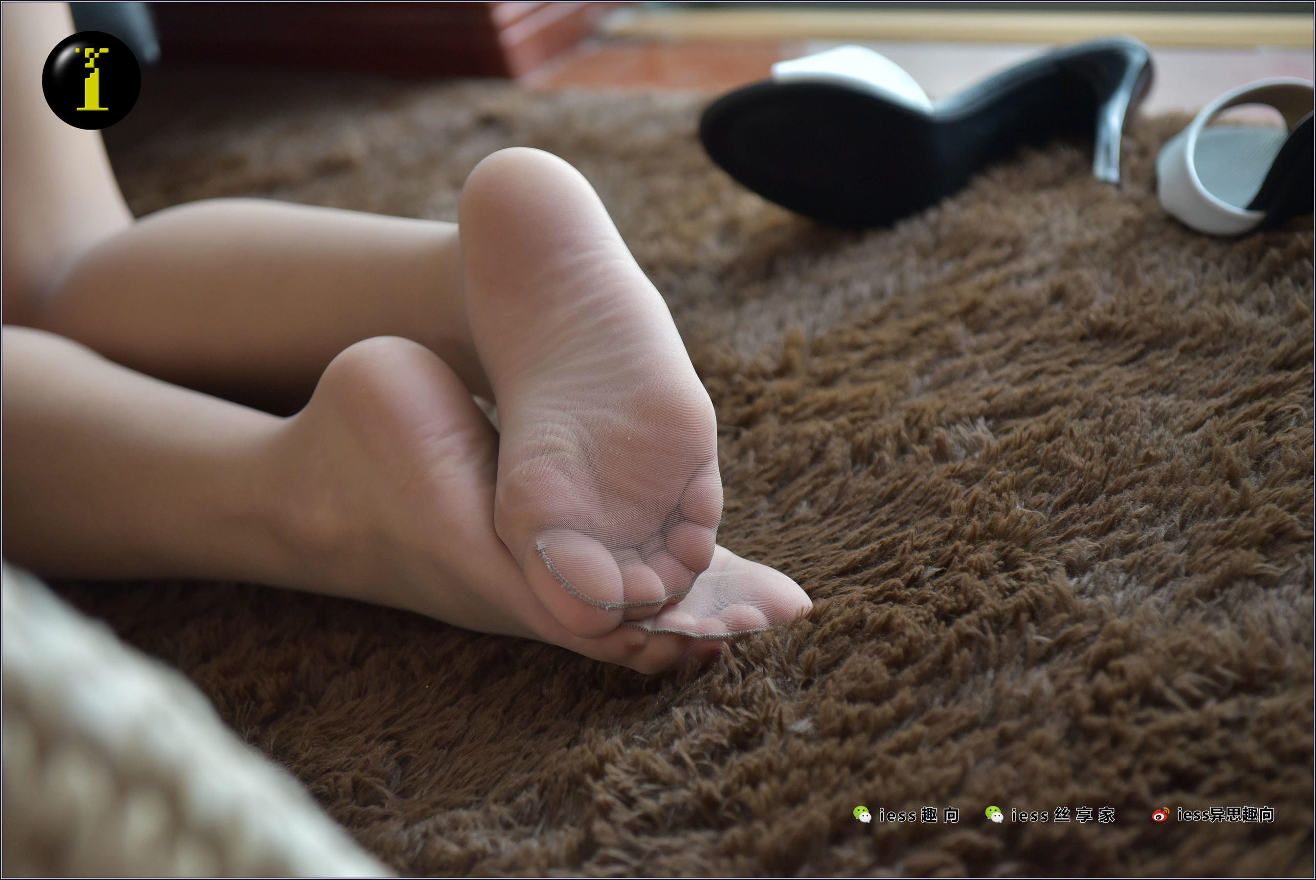 026 模特珊珊 《脚后跟》-图0