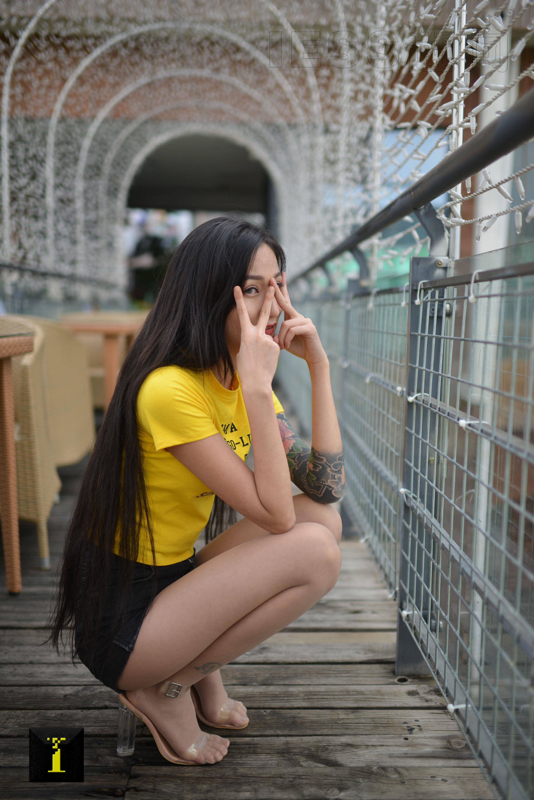 112 模特潇潇 《腿鉴》-图34
