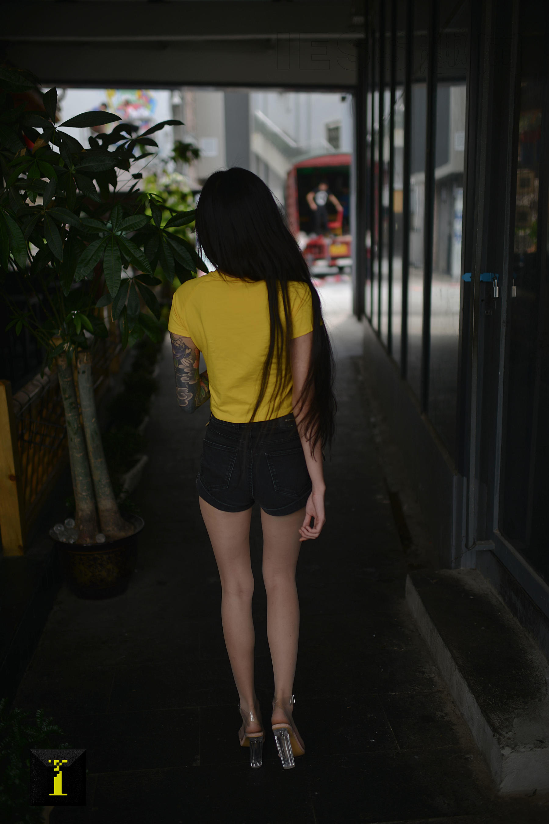 112 模特潇潇 《腿鉴》-图53