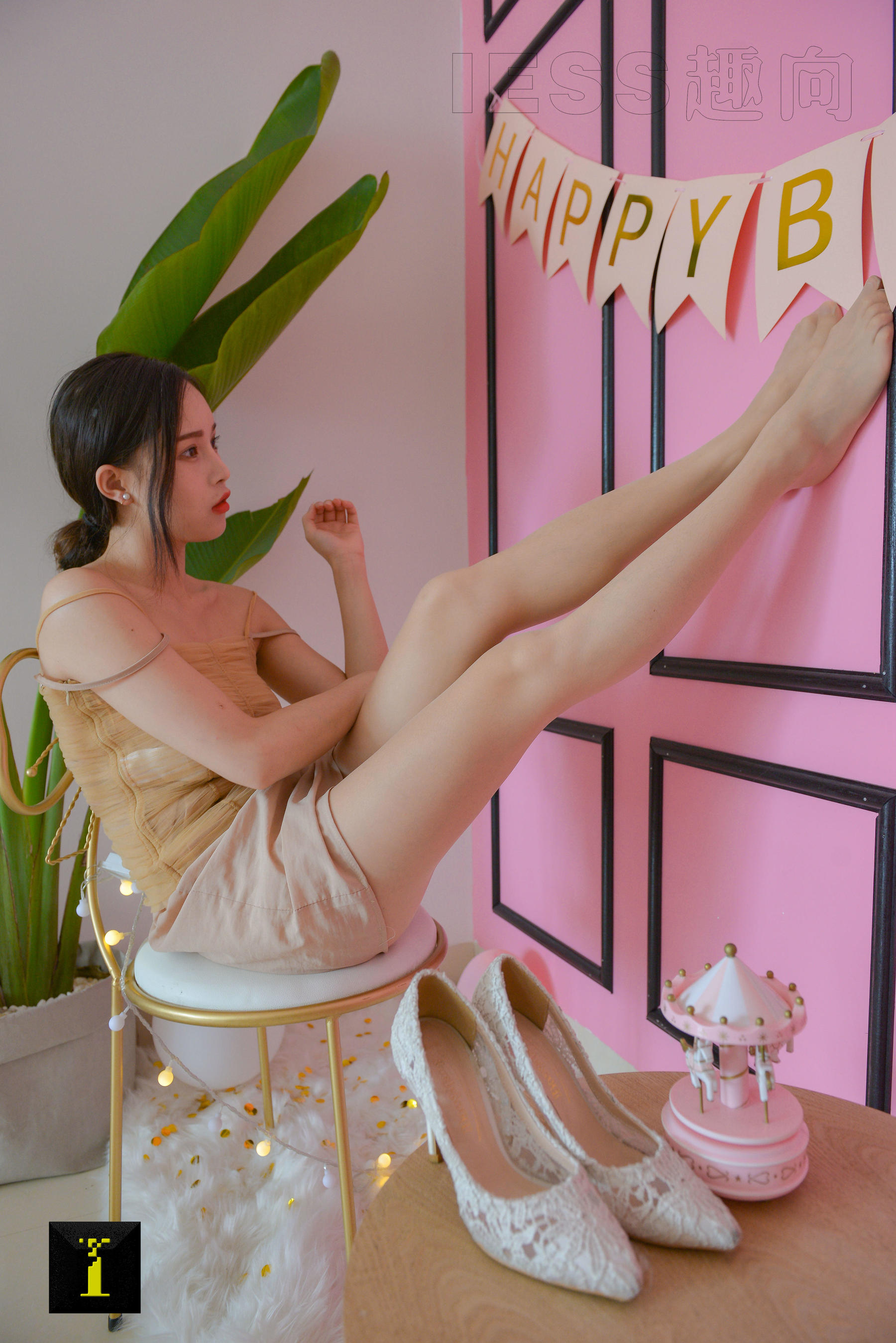 142 模特小羽 《小羽的肉丝2》-图28