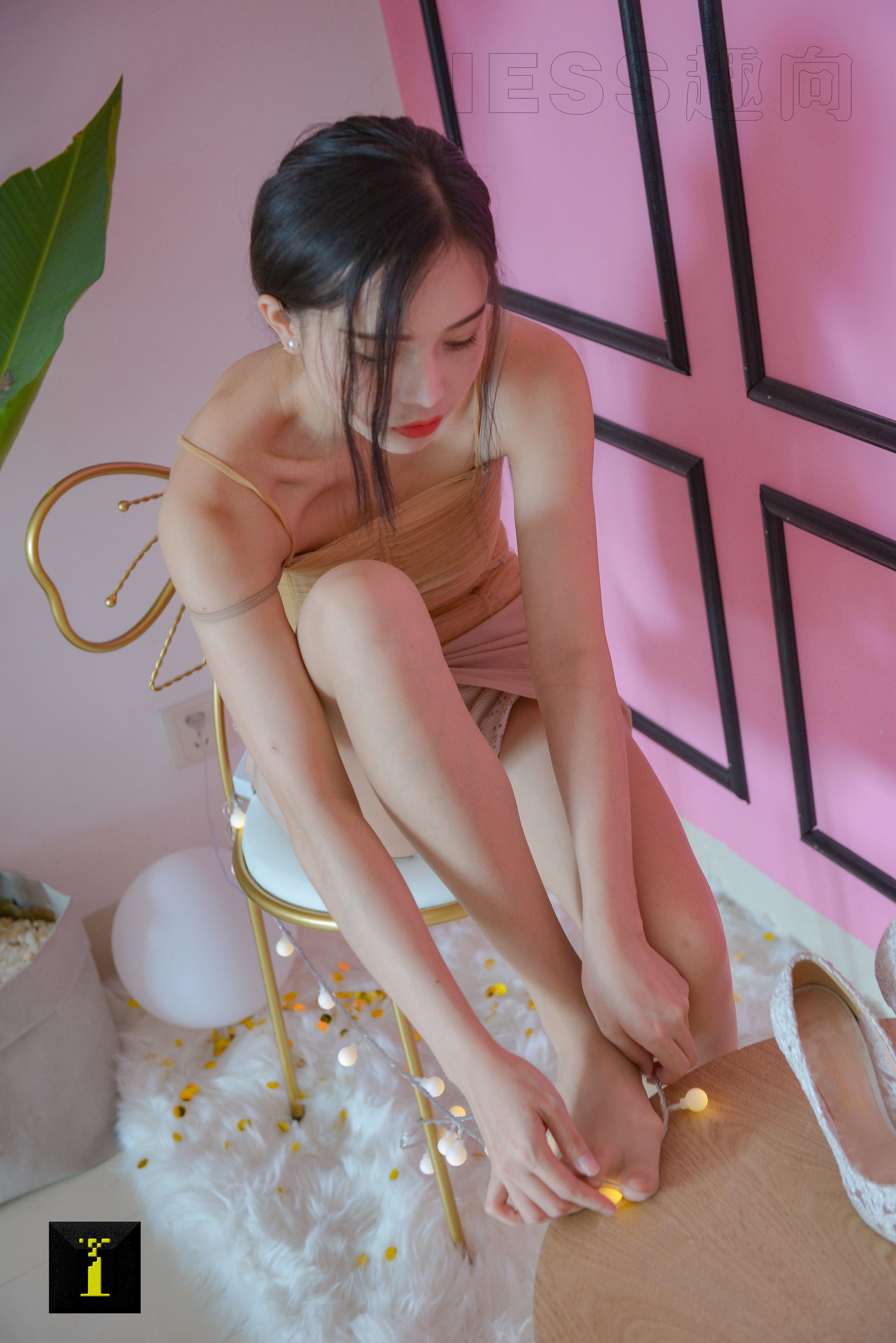 142 模特小羽 《小羽的肉丝2》-图45