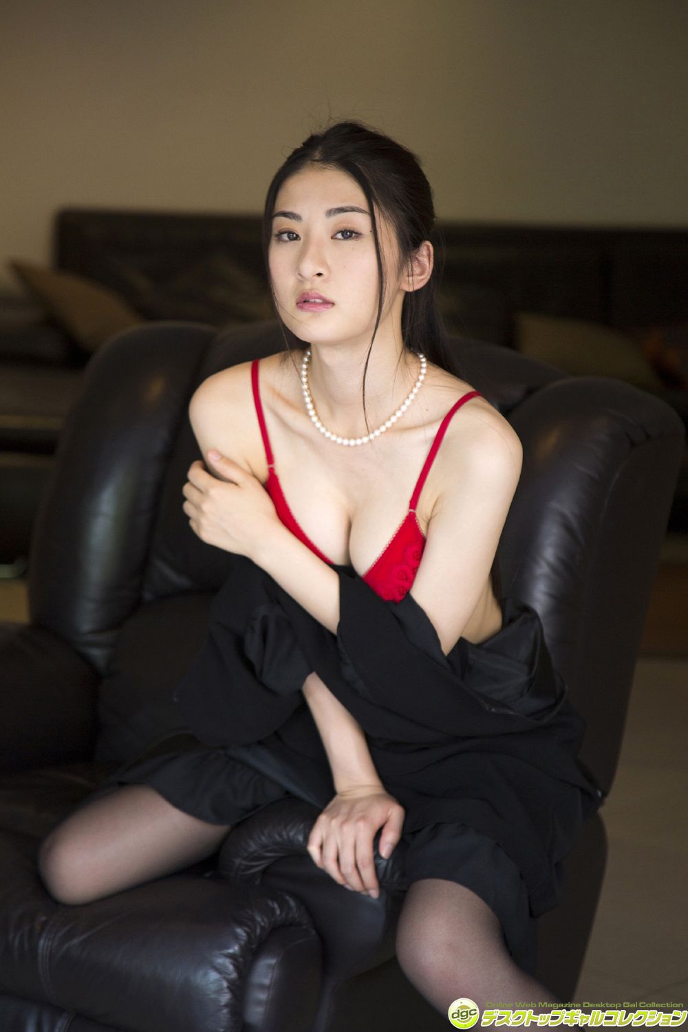 三井麻由/繭《今年は映画も公開された繭の限界セクシー!》  NO.1187-图7