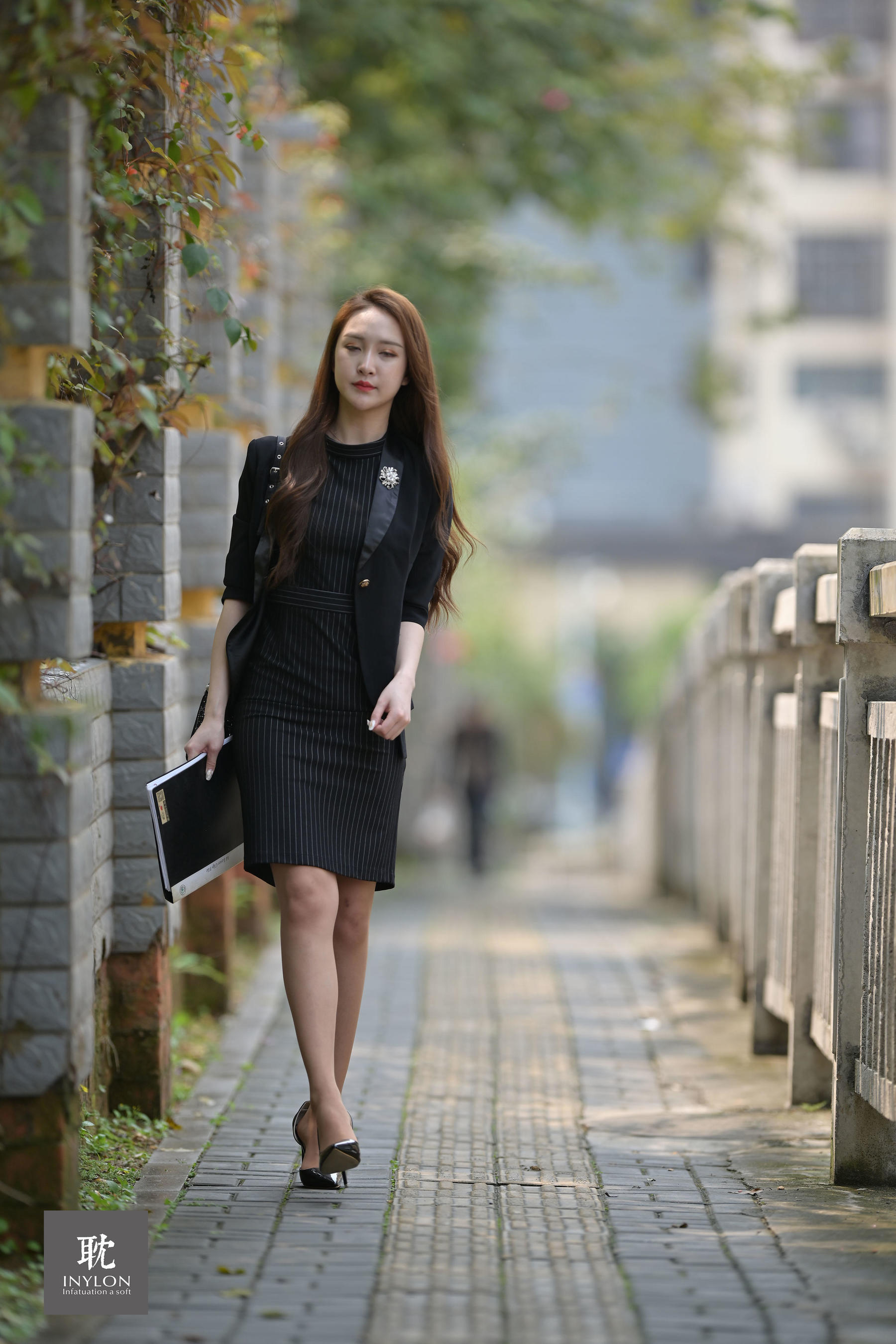 177 模特云芝 《跟拍上班的云芝》-图4