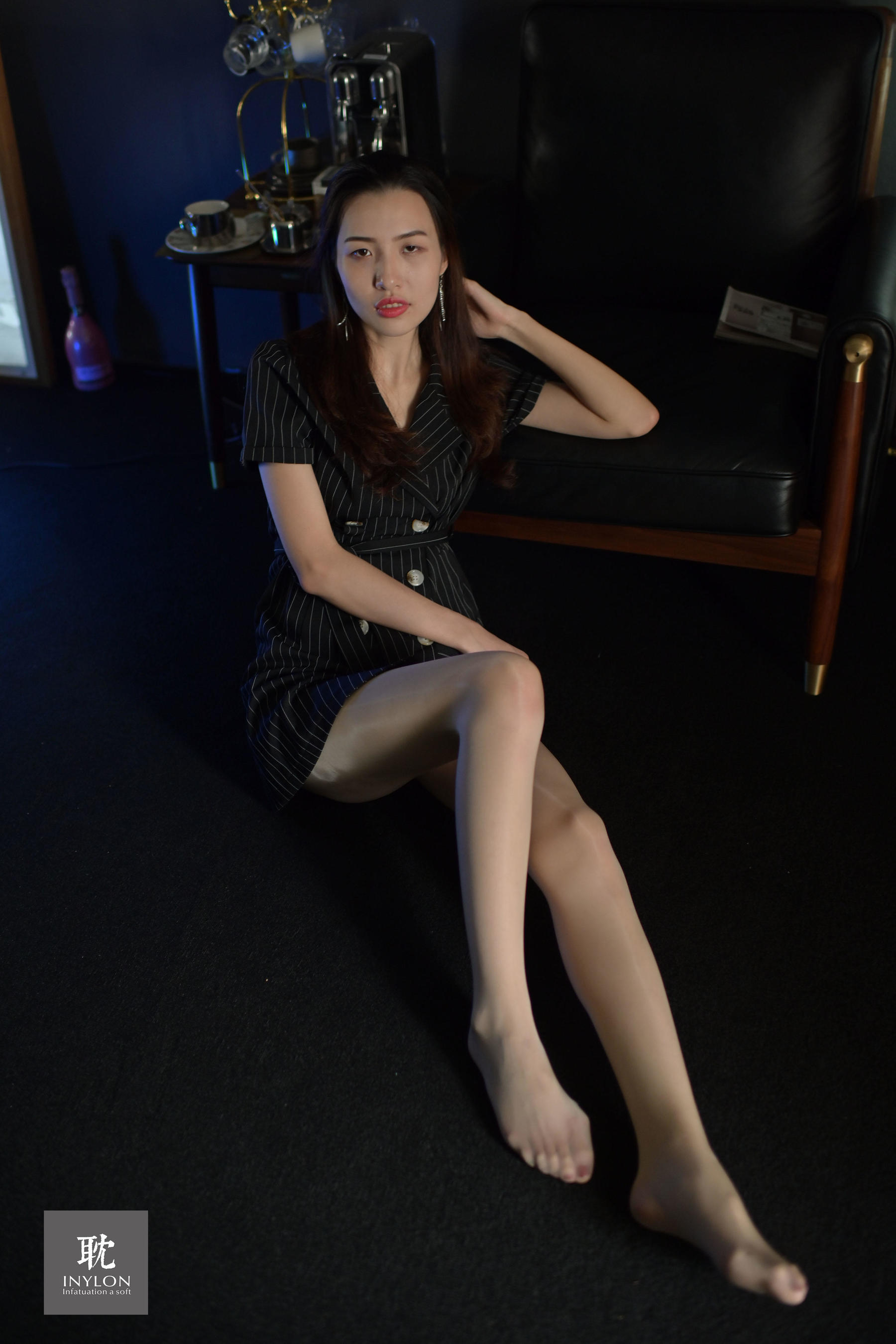 181 模特大妞 《大妞的马油袜II》-图38