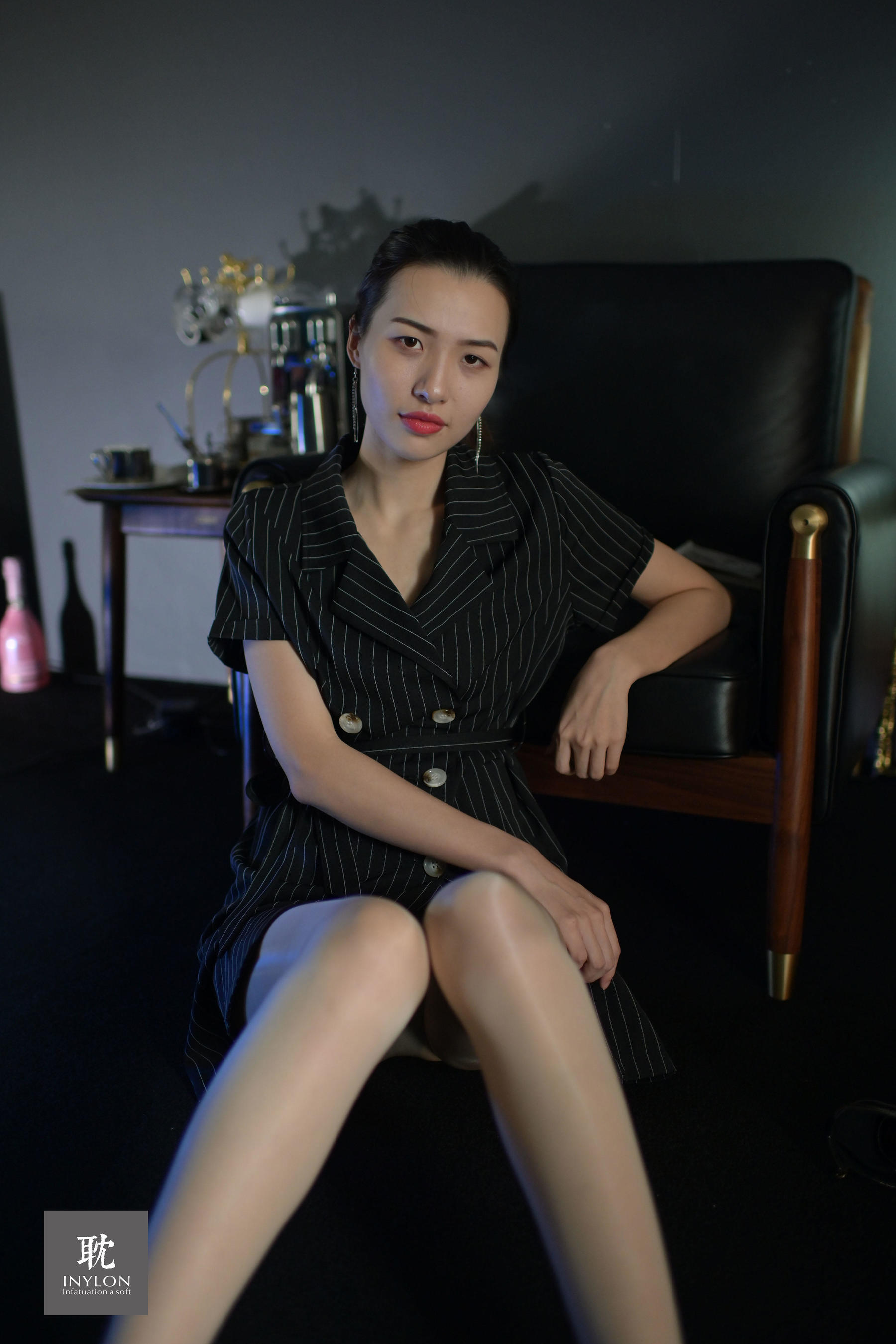 181 模特大妞 《大妞的马油袜II》-图68