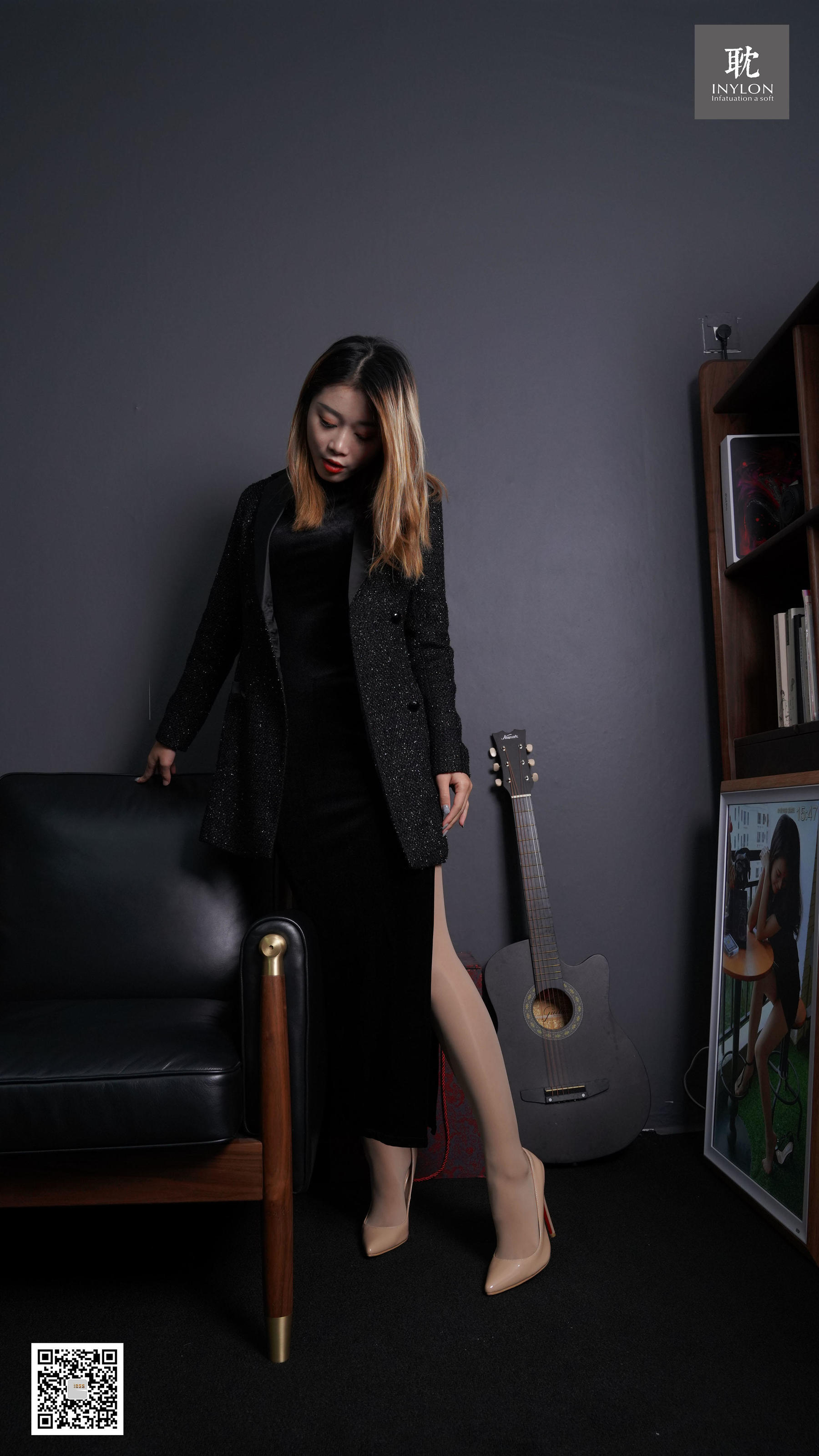 186 模特小婧 《顺滑的旗袍和亮丝马油袜》-图59