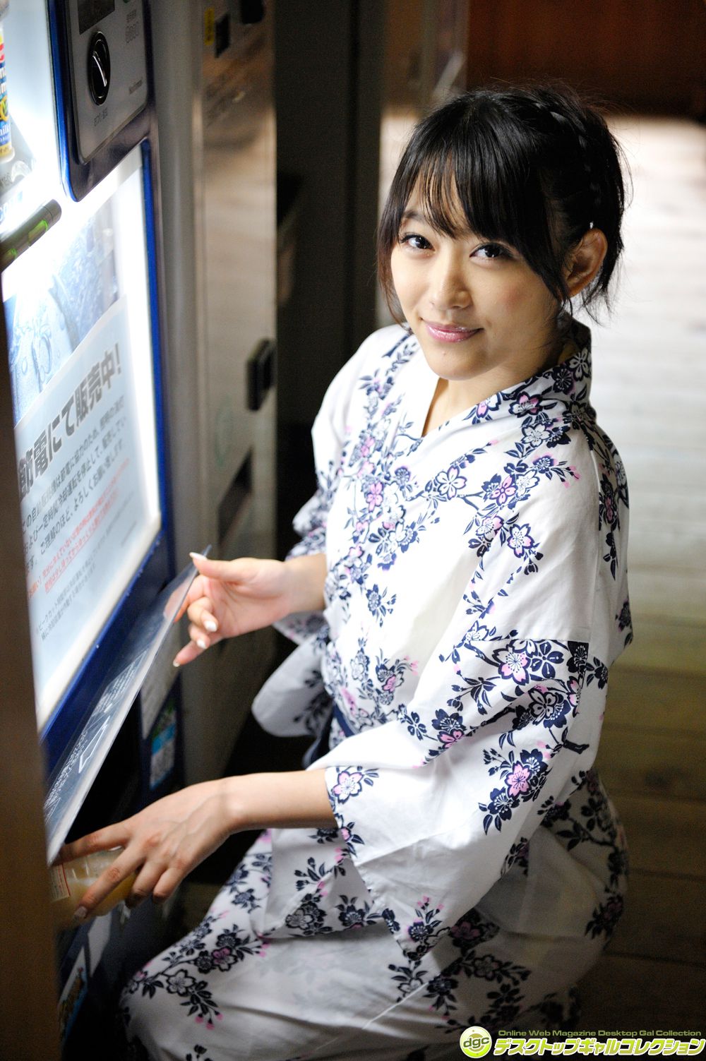 西野翔《最近は、若妻役が多くなったベテラン女優!》  NO.1189-图16