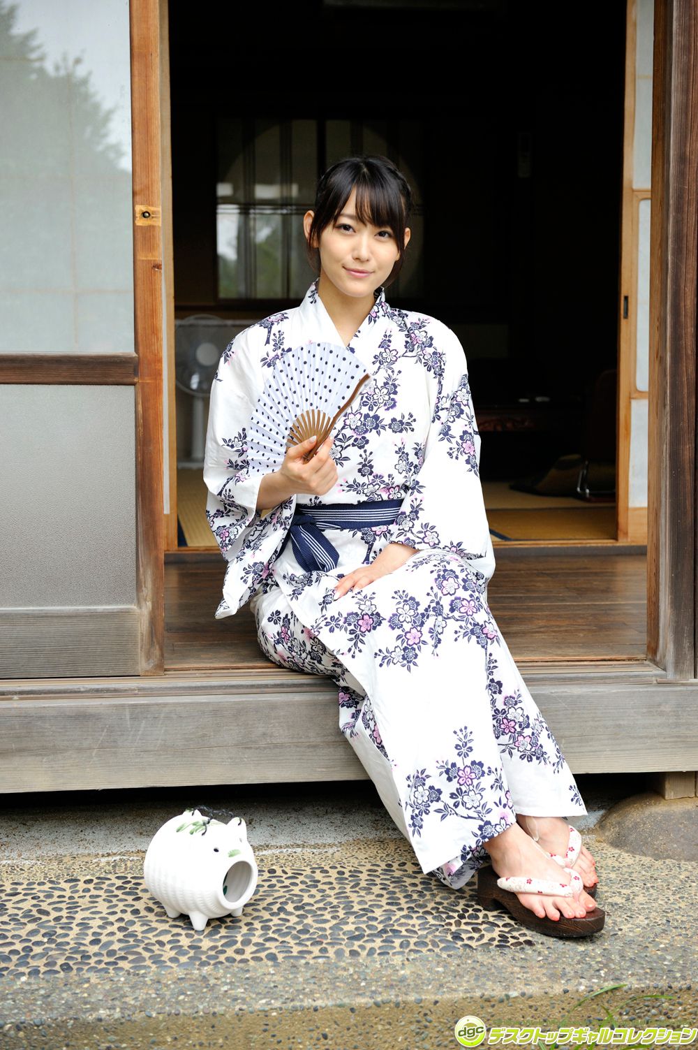 西野翔《最近は、若妻役が多くなったベテラン女優!》  NO.1189-图23