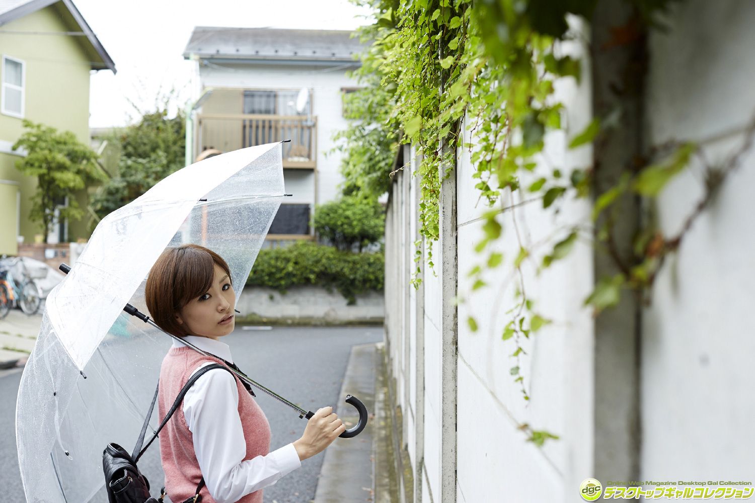 糸山千恵《ぷるぷる揺れる豊満バストに目が釘付け!》  NO.1212-图2
