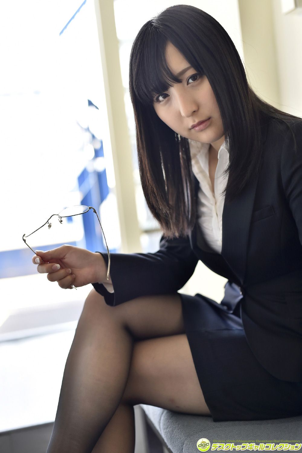 平野聪子《黒髪ロングに透き通る美肌の正統派美少女!》  NO.1214-图74