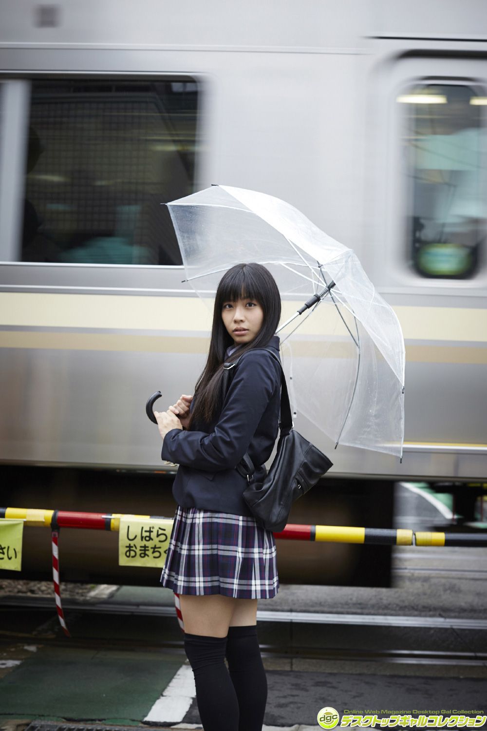 内野未来《清楚系美少女の肉感溢れるグラマラスボディ!》  NO.1217-图26