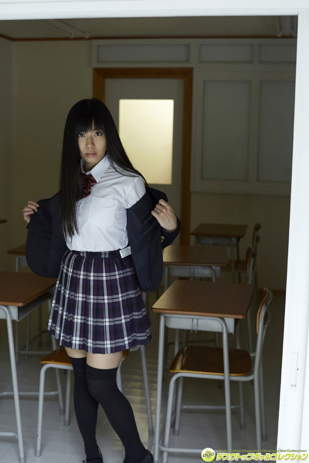 内野未来《清楚系美少女の肉感溢れるグラマラスボディ!》  NO.1217-图34