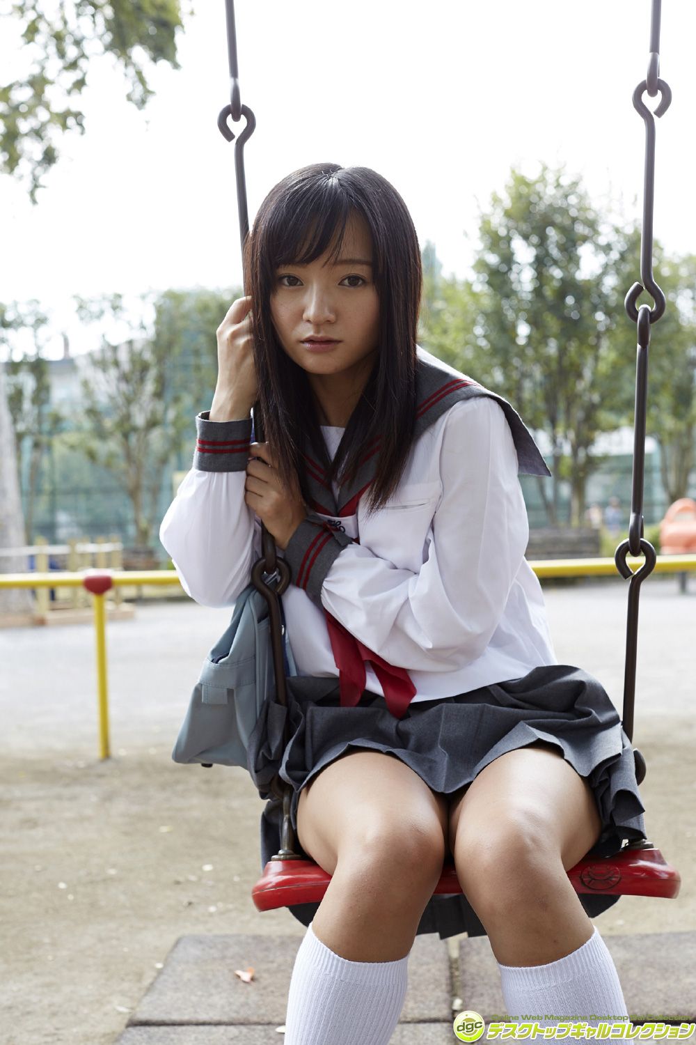 西永彩奈《人気のロリ系美少女が制服企画に再登場!》  NO.1232-图3