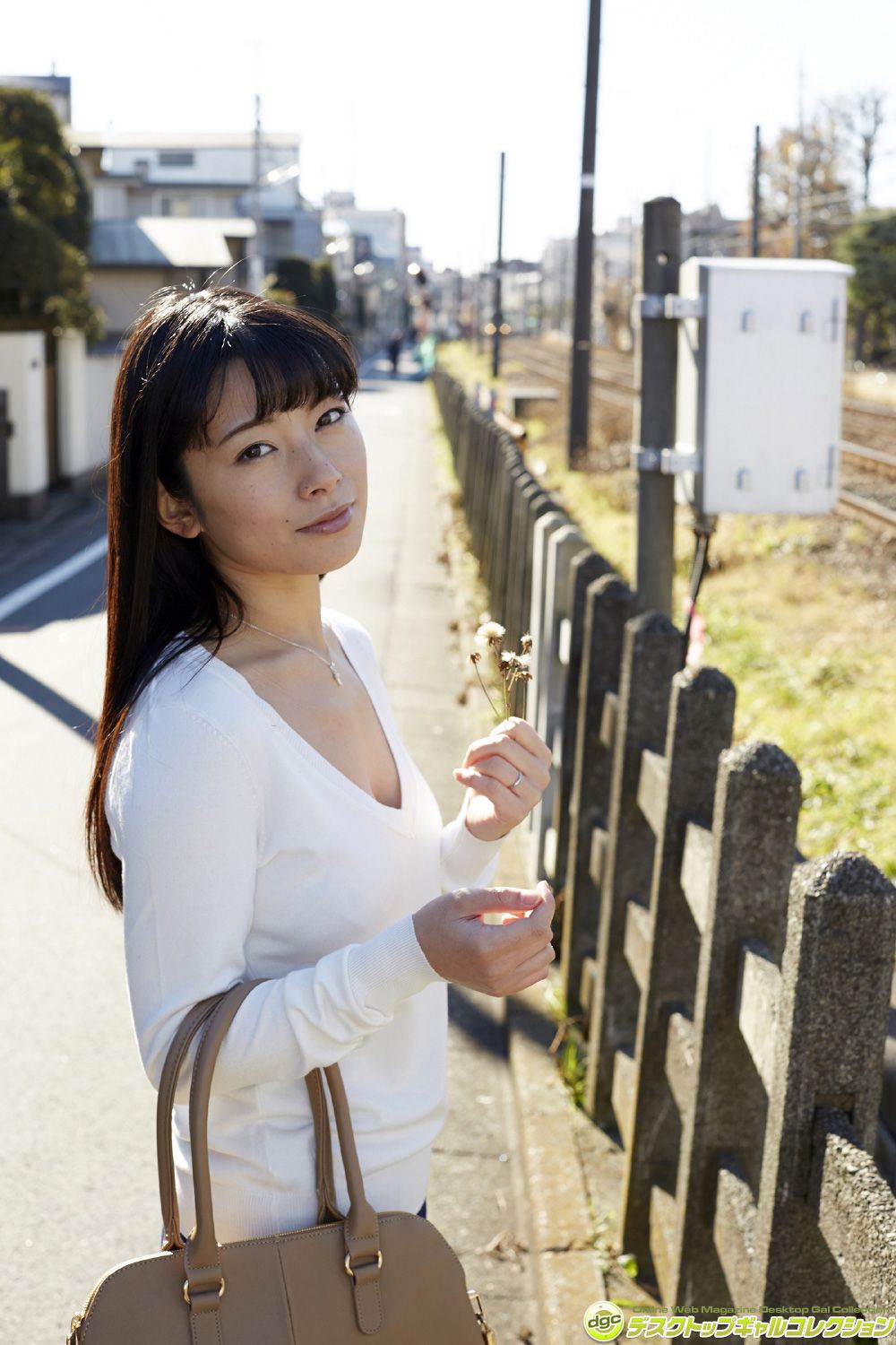 春野恵《官能的な瞳とスタイル抜群のボディで挑発！》  NO.1235-图0