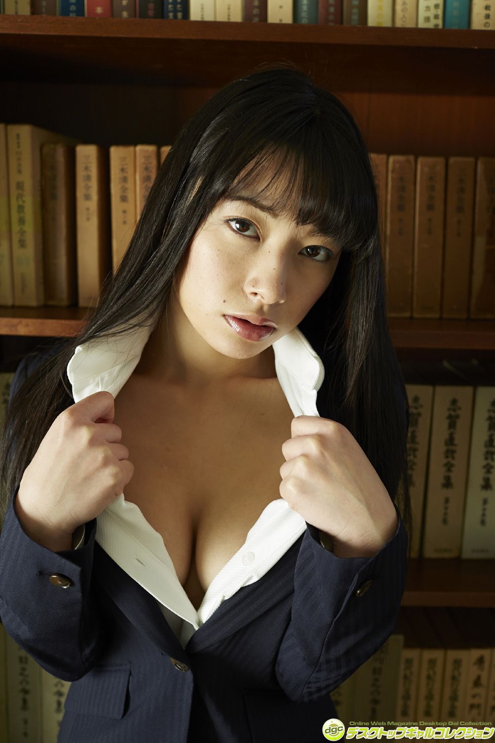 春野恵《官能的な瞳とスタイル抜群のボディで挑発！》  NO.1235-图53