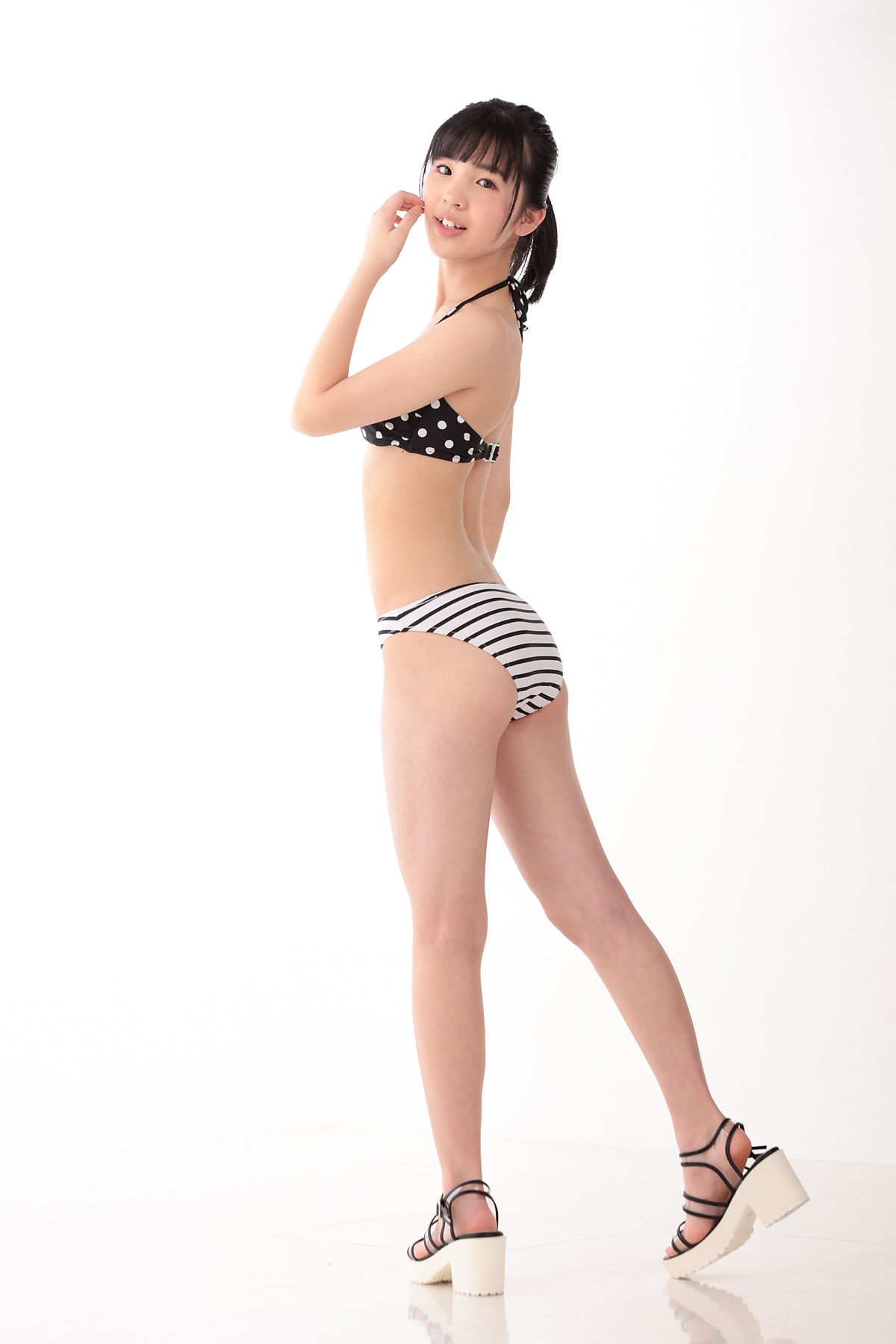 Ami Manabe 眞辺あみ - Fresh-idol Gallery 69-图12