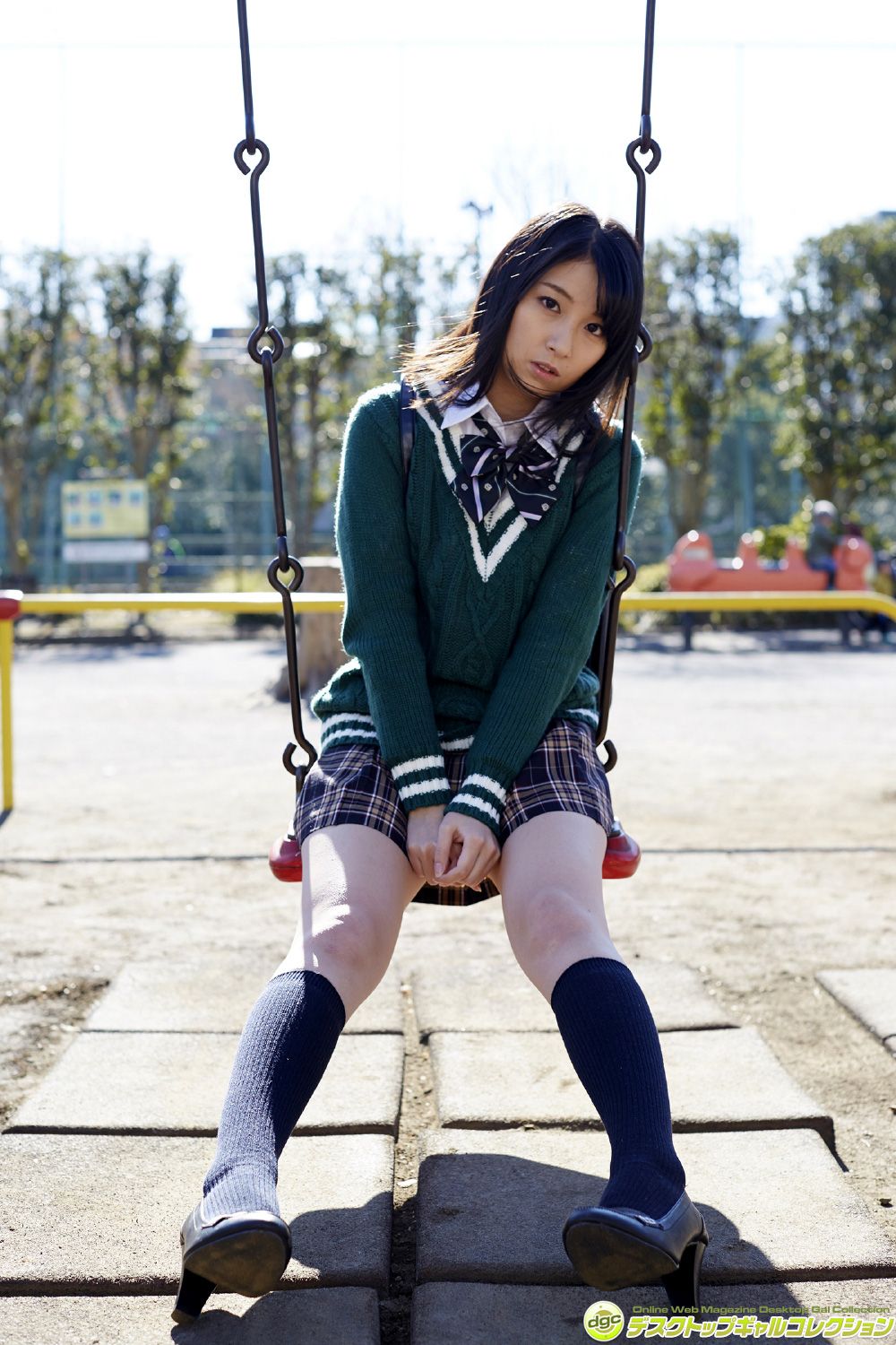 木嶋ゆり《制服が弾けるほどのムチムチボディで魅了！》  NO.1244-图0