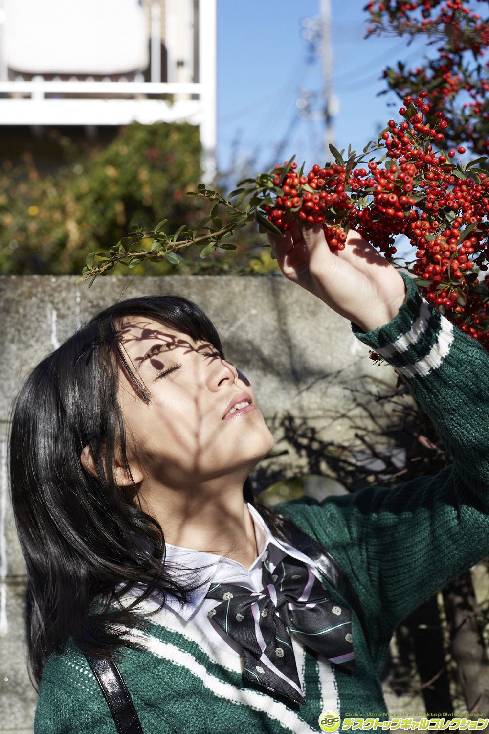 木嶋ゆり《制服が弾けるほどのムチムチボディで魅了！》  NO.1244-图1