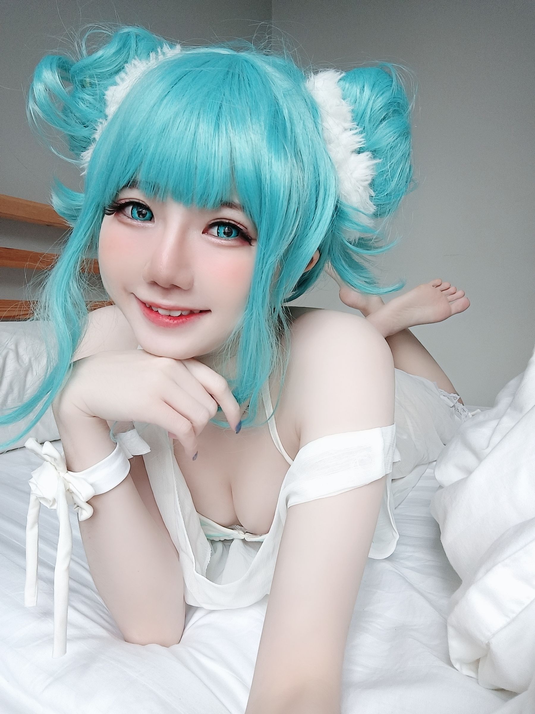 Sally Dorasnow - Miku Bikini-图31
