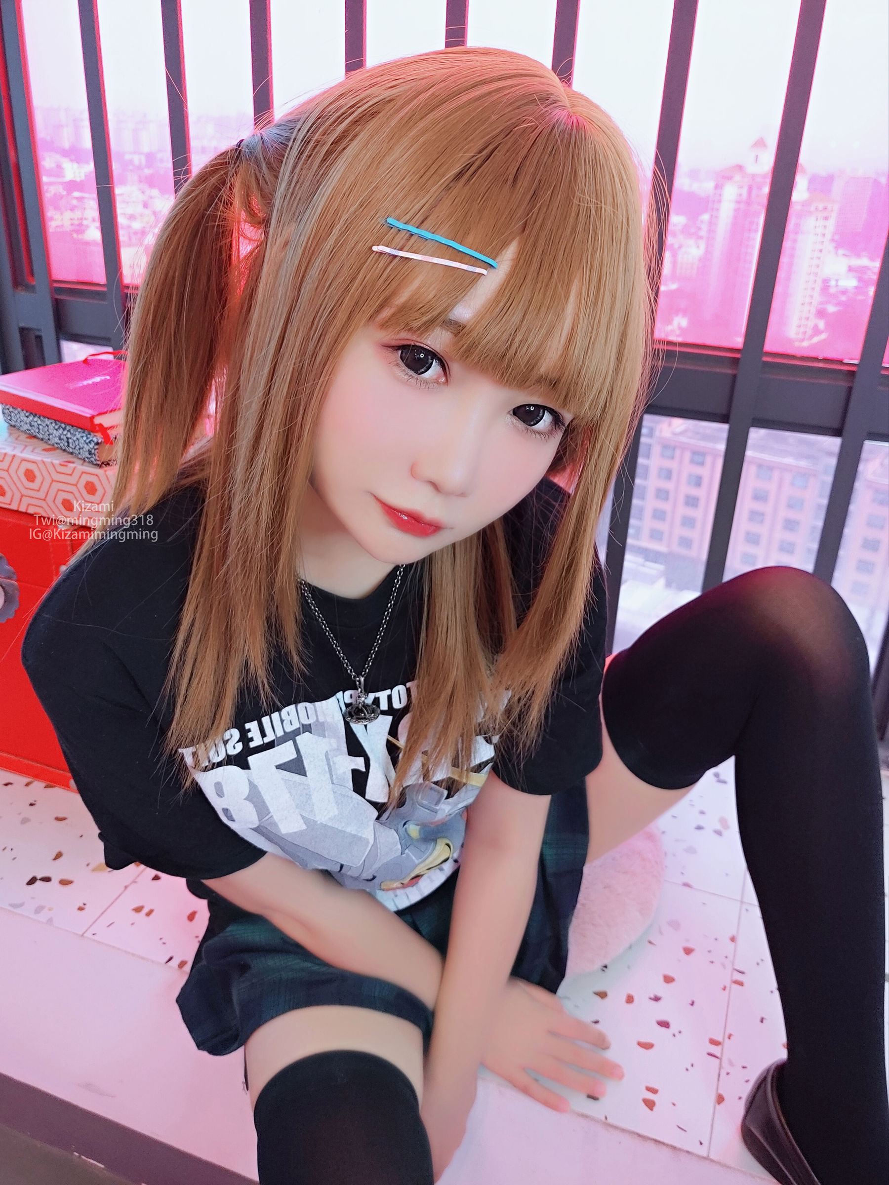 fantia 2021-10-21 やや不良気味の少女-图0