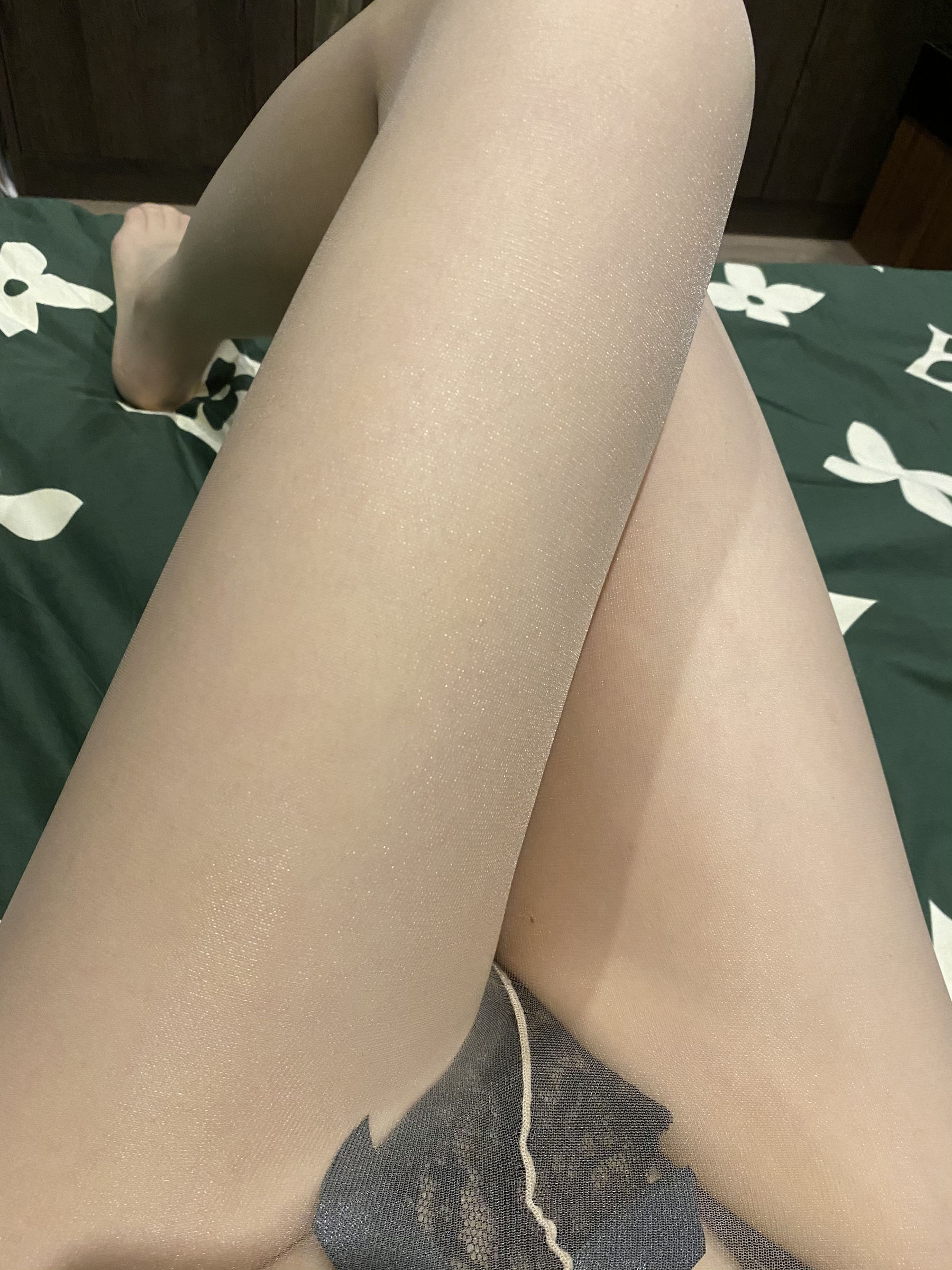 丝足博主麋鹿_Monroe 2020.02.03 包臀肉丝-图8