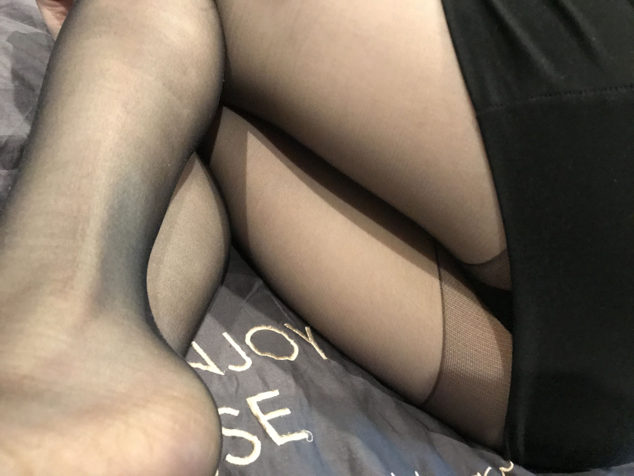 丝足博主麋鹿_Monroe 2020.03.02 皮裙肉丝-图34