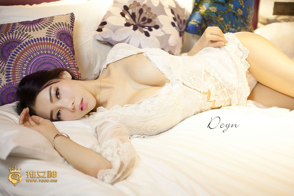 梦娜Vanessa《仙入凡尘 欲仙欲死》  写真集-图3