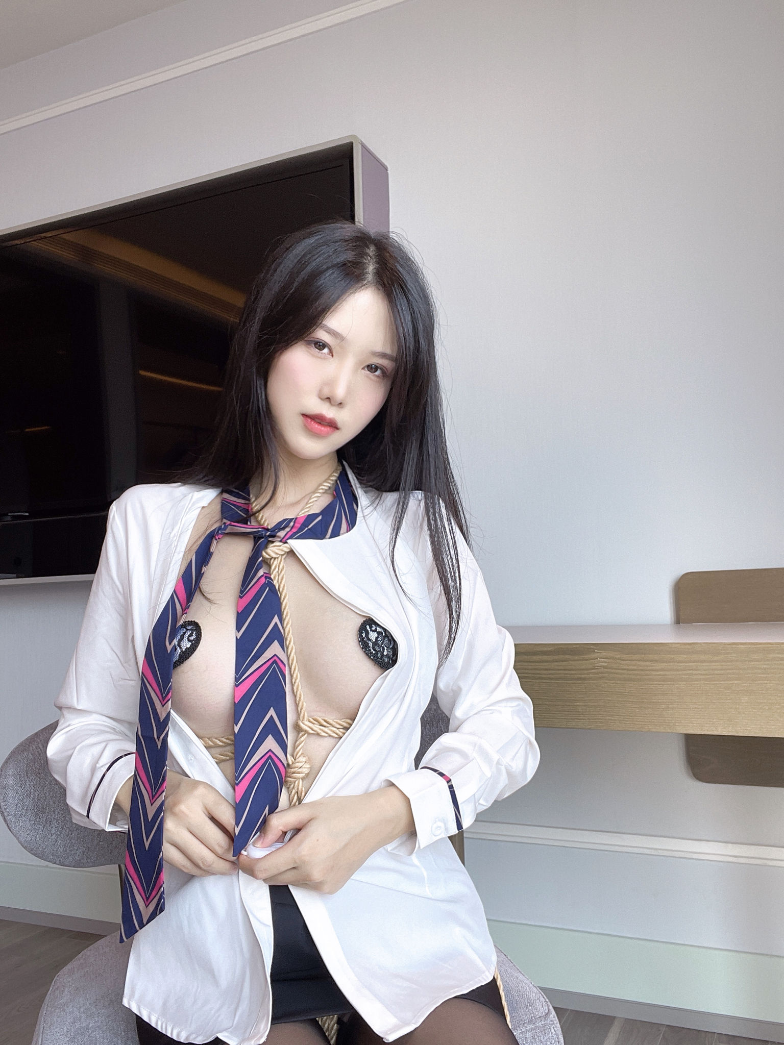 抖娘-利世图集 - 绳缚空姐-图16
