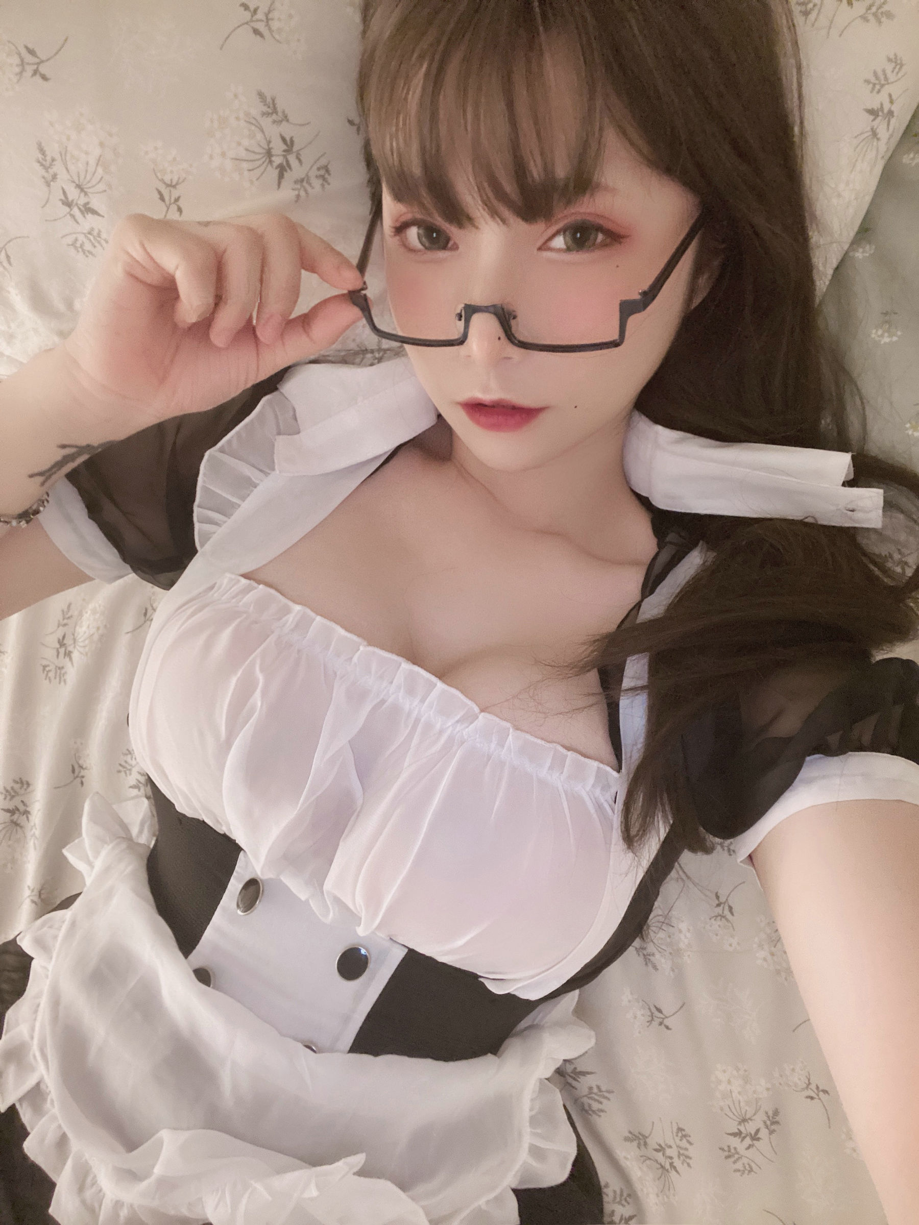 次屁啦 - 透明女仆桃-图4