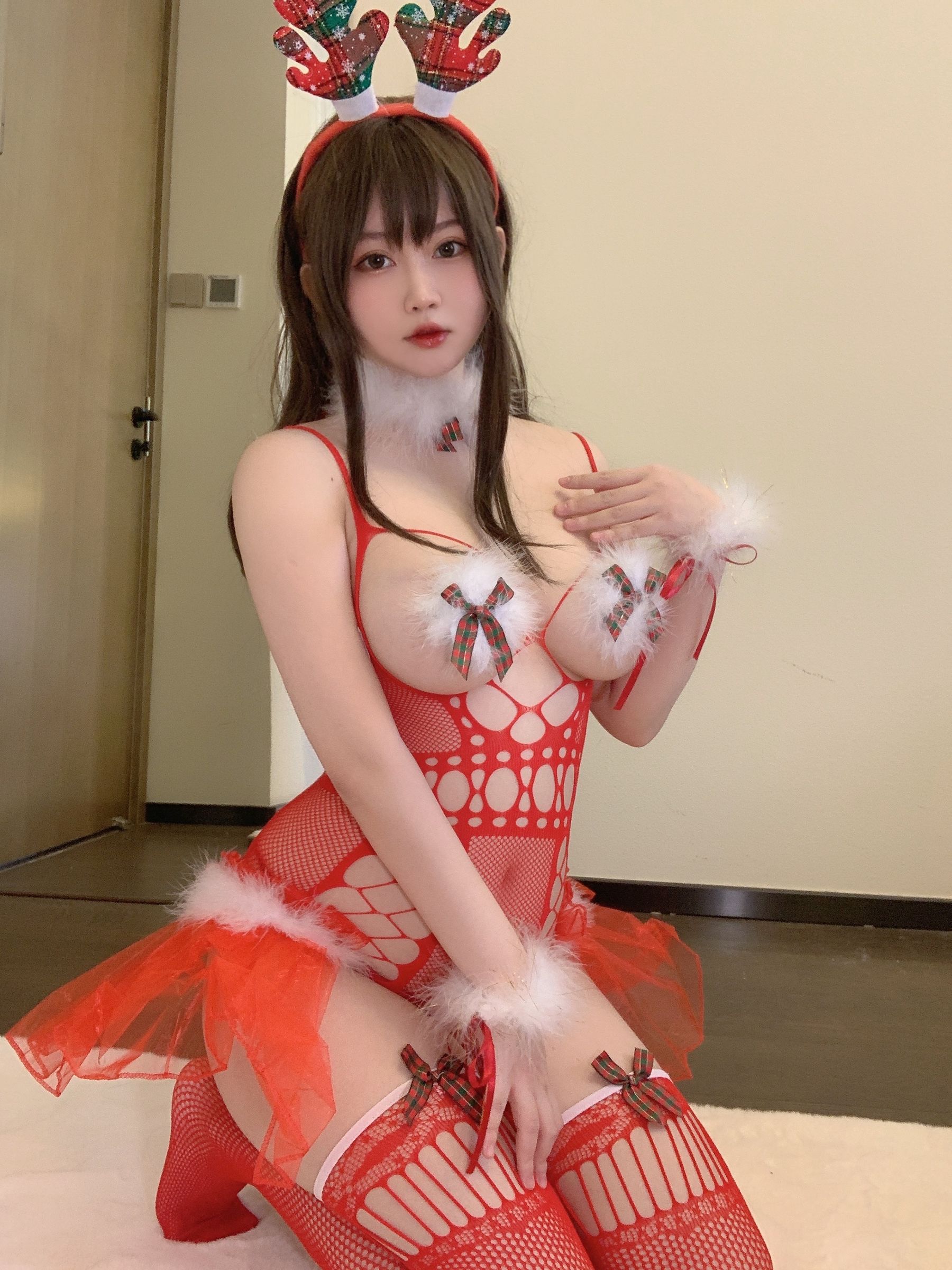 蜜桃少女是依酱呀 - 2021圣诞特辑-图34